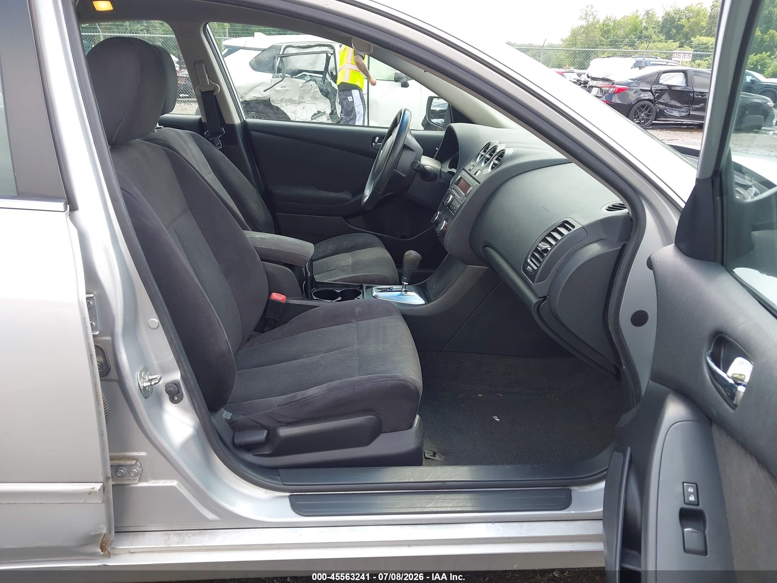 2011 Nissan Altima 2.5 S Silver vin: 1N4AL2AP2BC162884