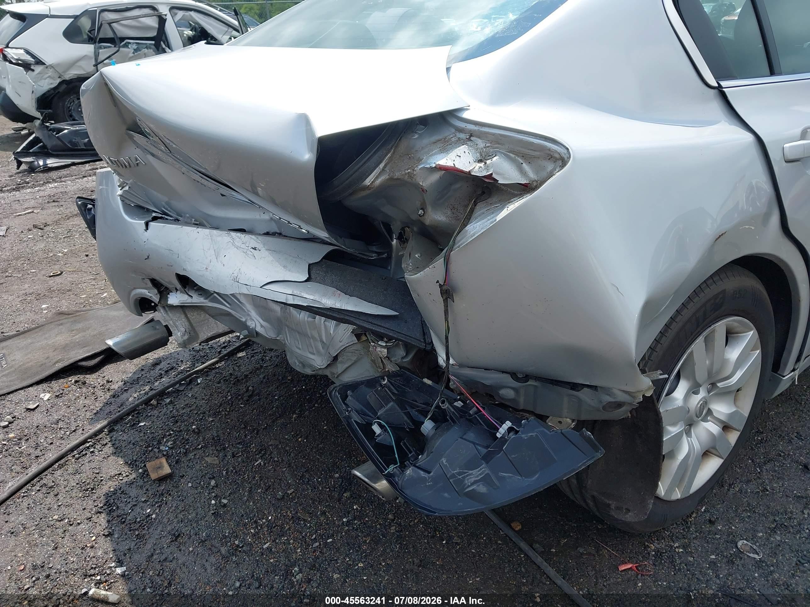 2011 Nissan Altima 2.5 S Silver vin: 1N4AL2AP2BC162884