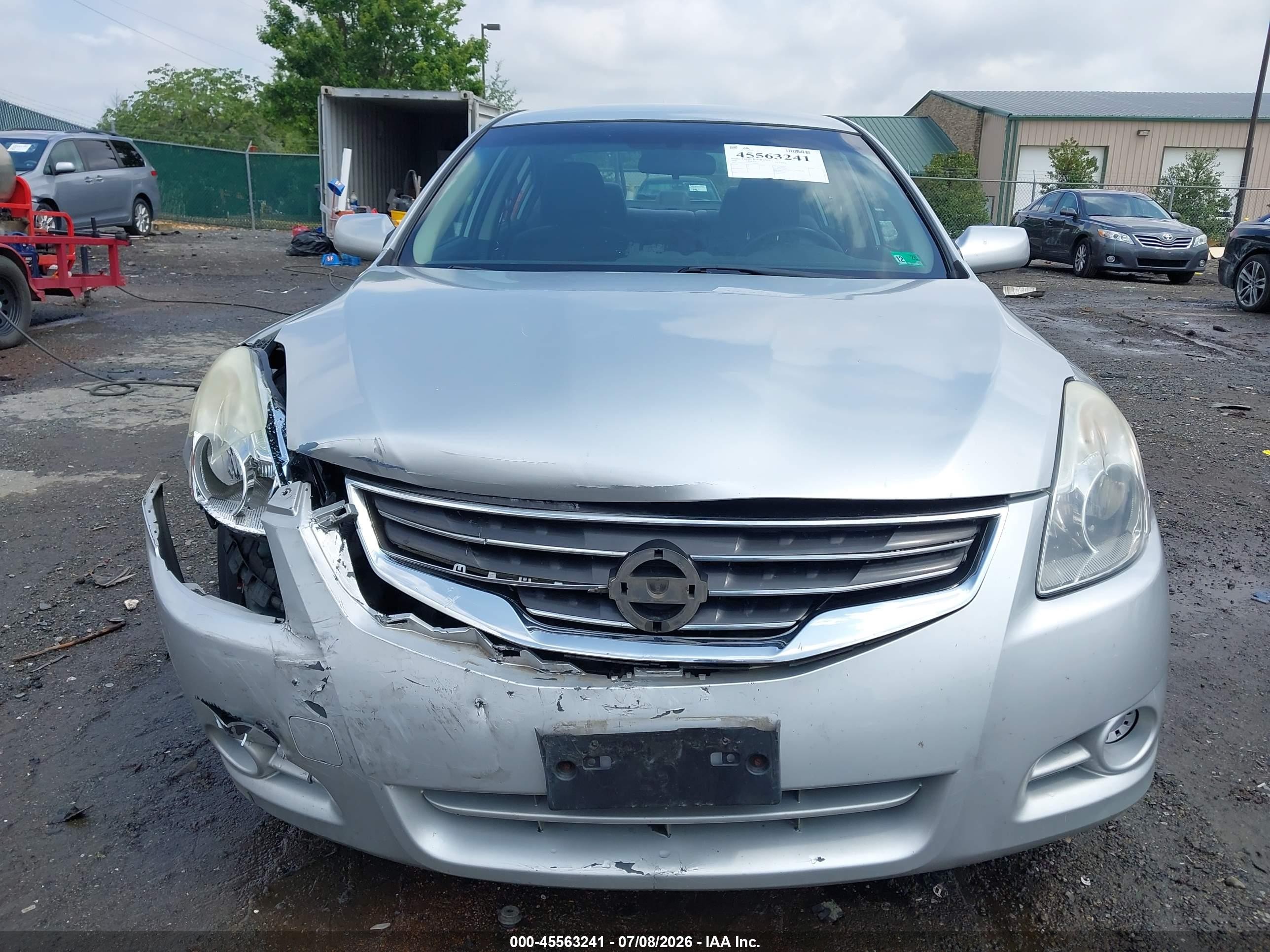 2011 Nissan Altima 2.5 S Silver vin: 1N4AL2AP2BC162884