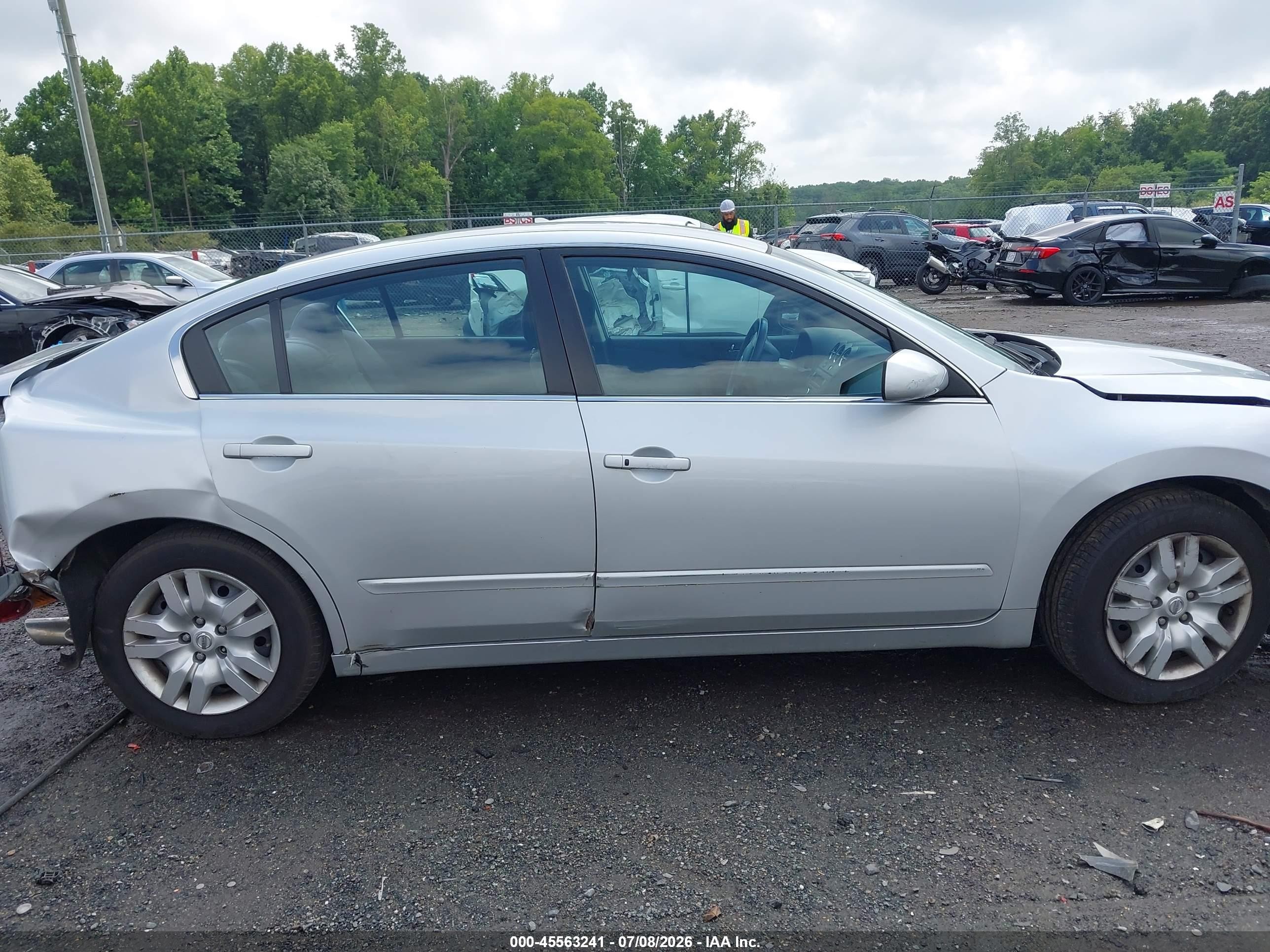 2011 Nissan Altima 2.5 S Silver vin: 1N4AL2AP2BC162884