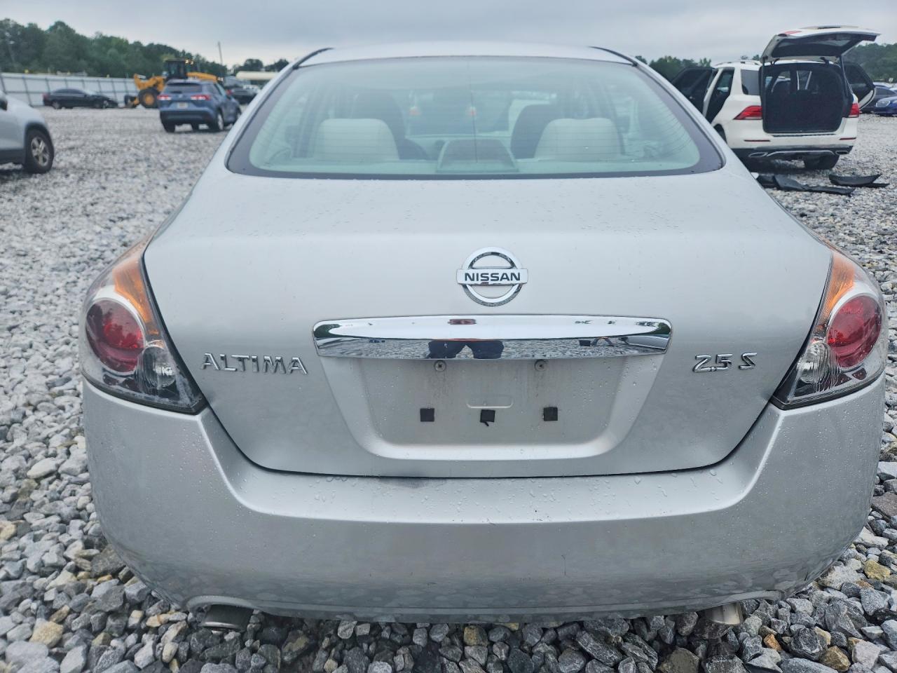 2011 Nissan Altima 2.5 Silver vin: 1N4AL2AP2BC170533