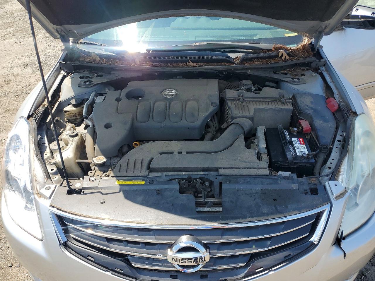 2011 Nissan Altima 2.5 Silver vin: 1N4AL2AP2BC175893
