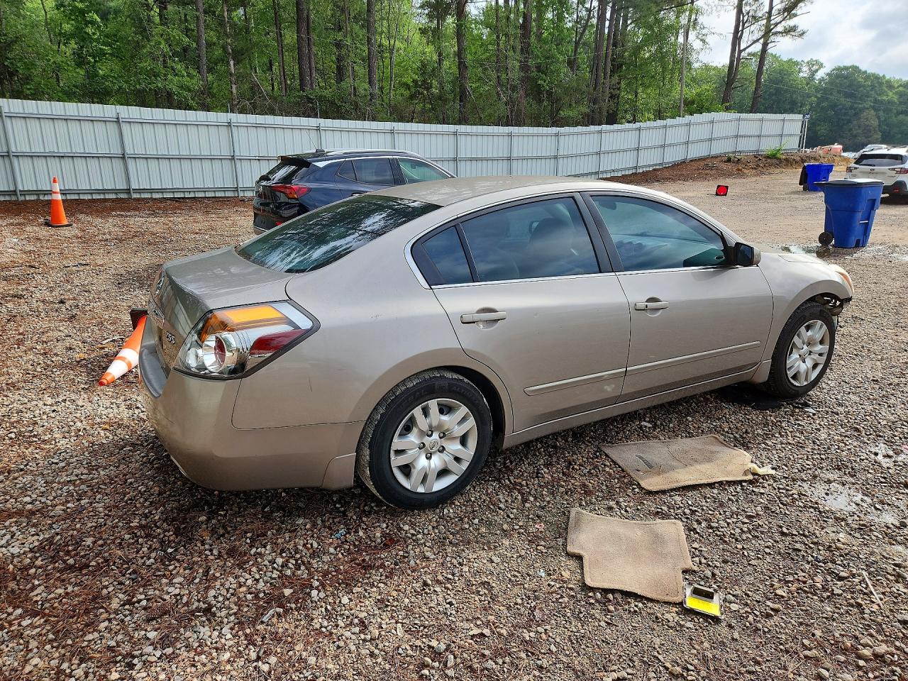2011 Nissan Altima 2.5 Tan vin: 1N4AL2AP2BC177160