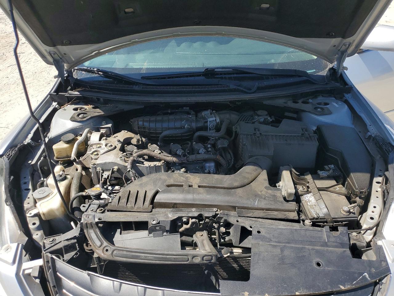 2011 Nissan Altima 2.5 Silver vin: 1N4AL2AP2BN403735