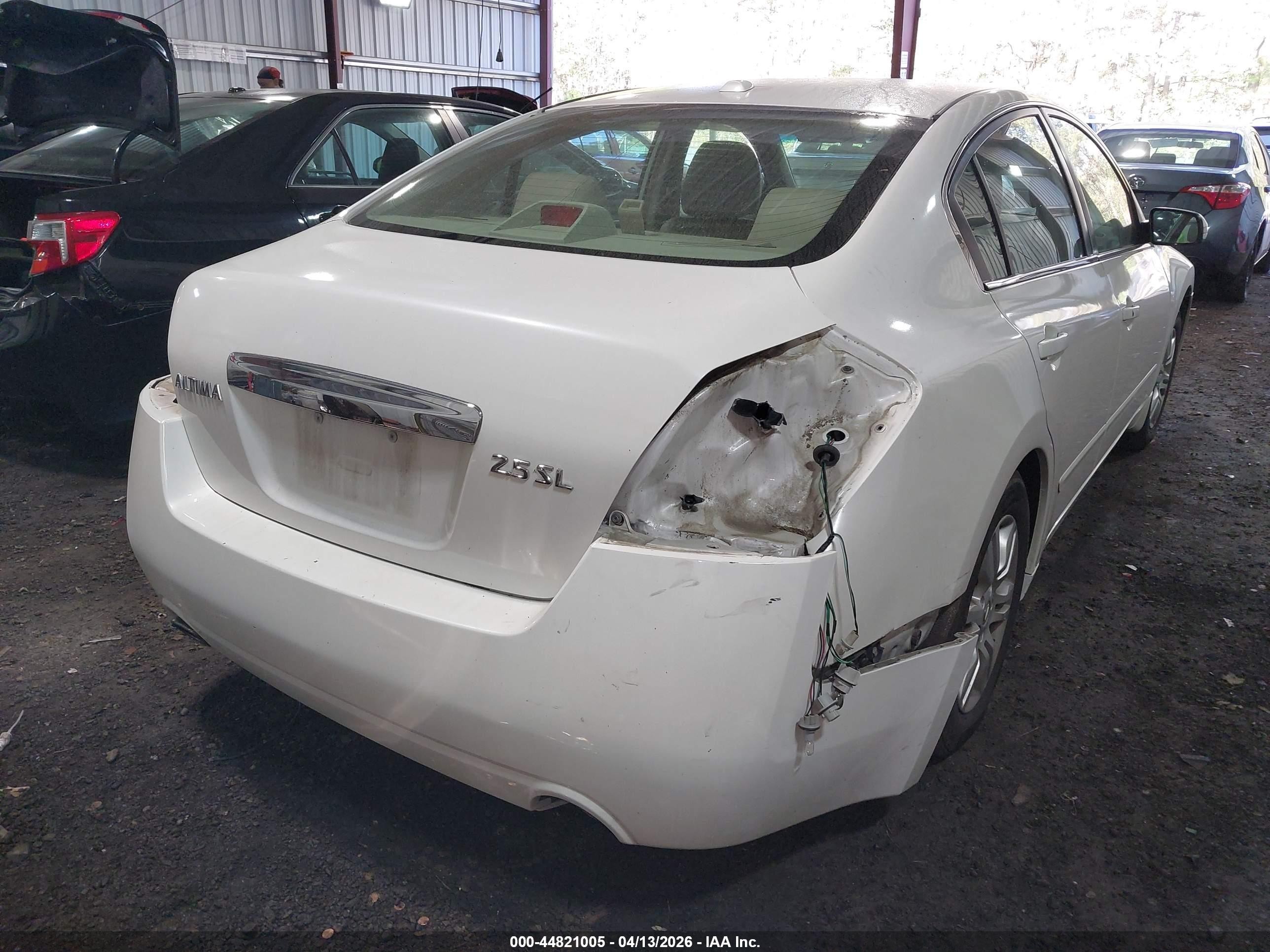 2011 Nissan Altima 2.5 S White vin: 1N4AL2AP2BN434807