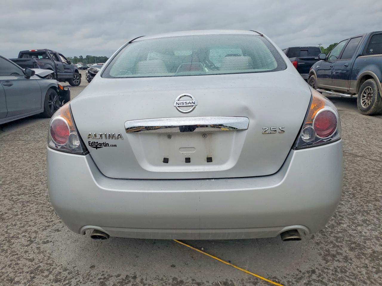 2011 Nissan Altima 2.5 Silver vin: 1N4AL2AP2BN469122