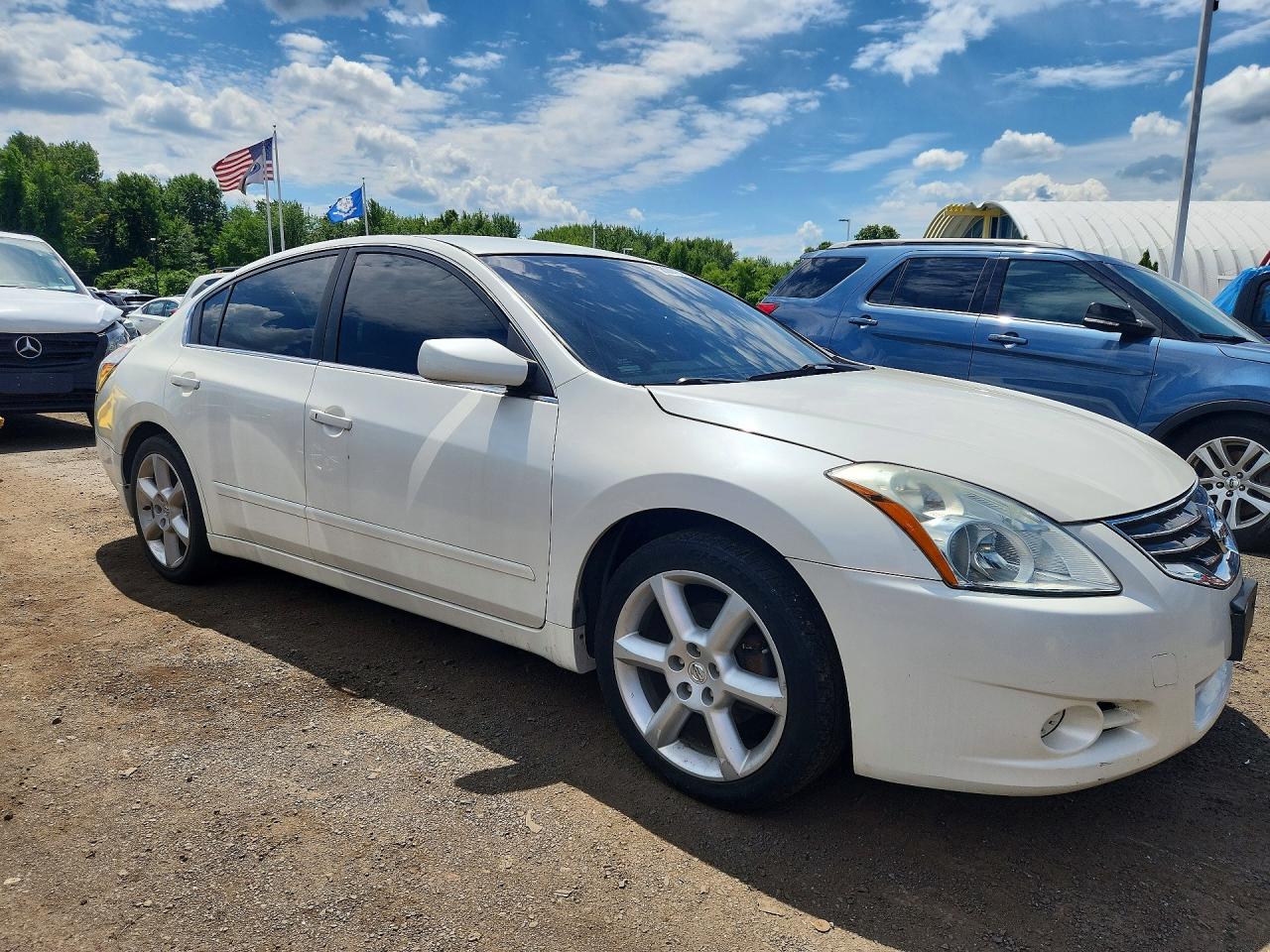 2011 Nissan Altima 2.5 White vin: 1N4AL2AP2BN486356
