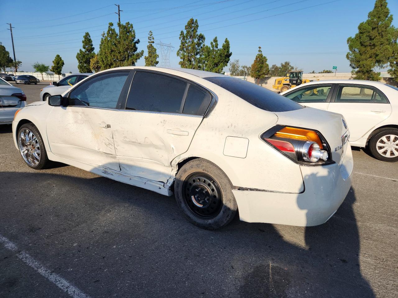 2011 Nissan Altima 2.5 Белый vin: 1N4AL2AP2BN490620
