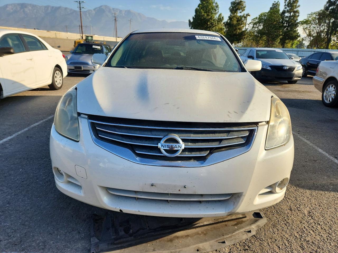 2011 Nissan Altima 2.5 Белый vin: 1N4AL2AP2BN490620