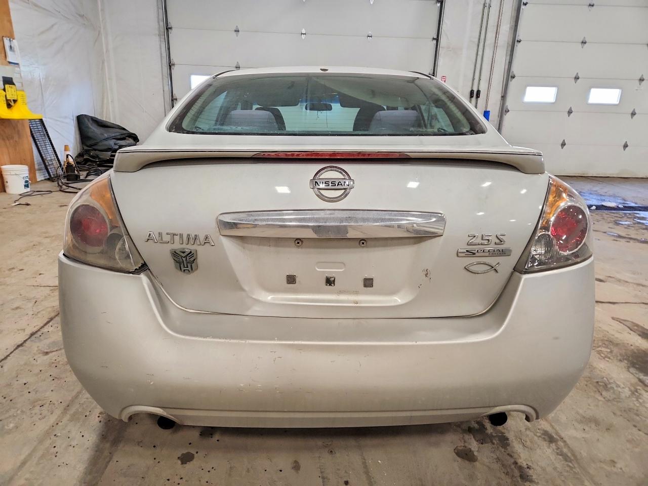 2011 Nissan Altima 2.5 Silver vin: 1N4AL2AP2BN504953