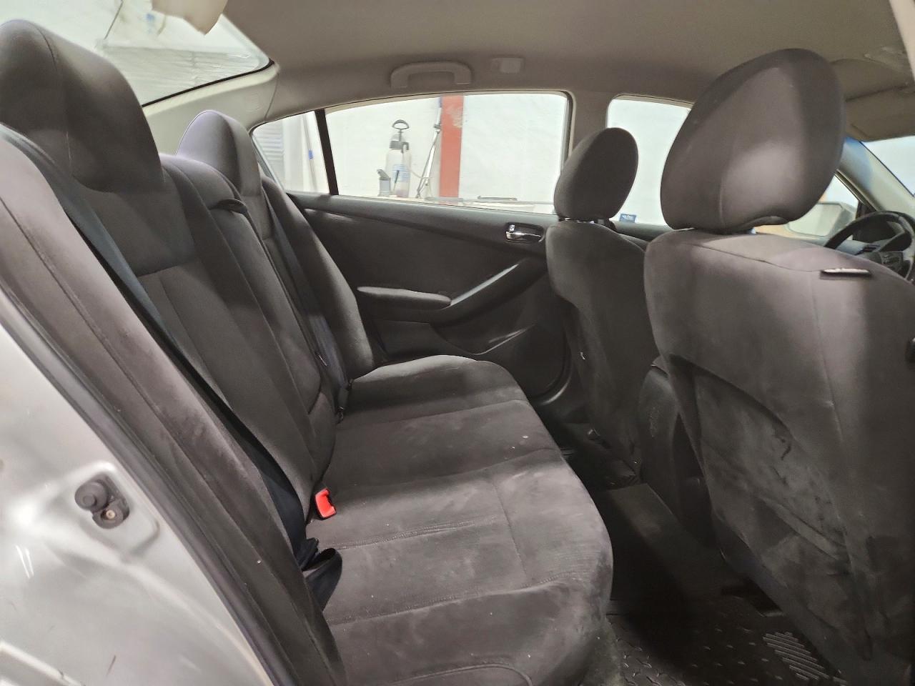 2011 Nissan Altima 2.5 Silver vin: 1N4AL2AP2BN504953
