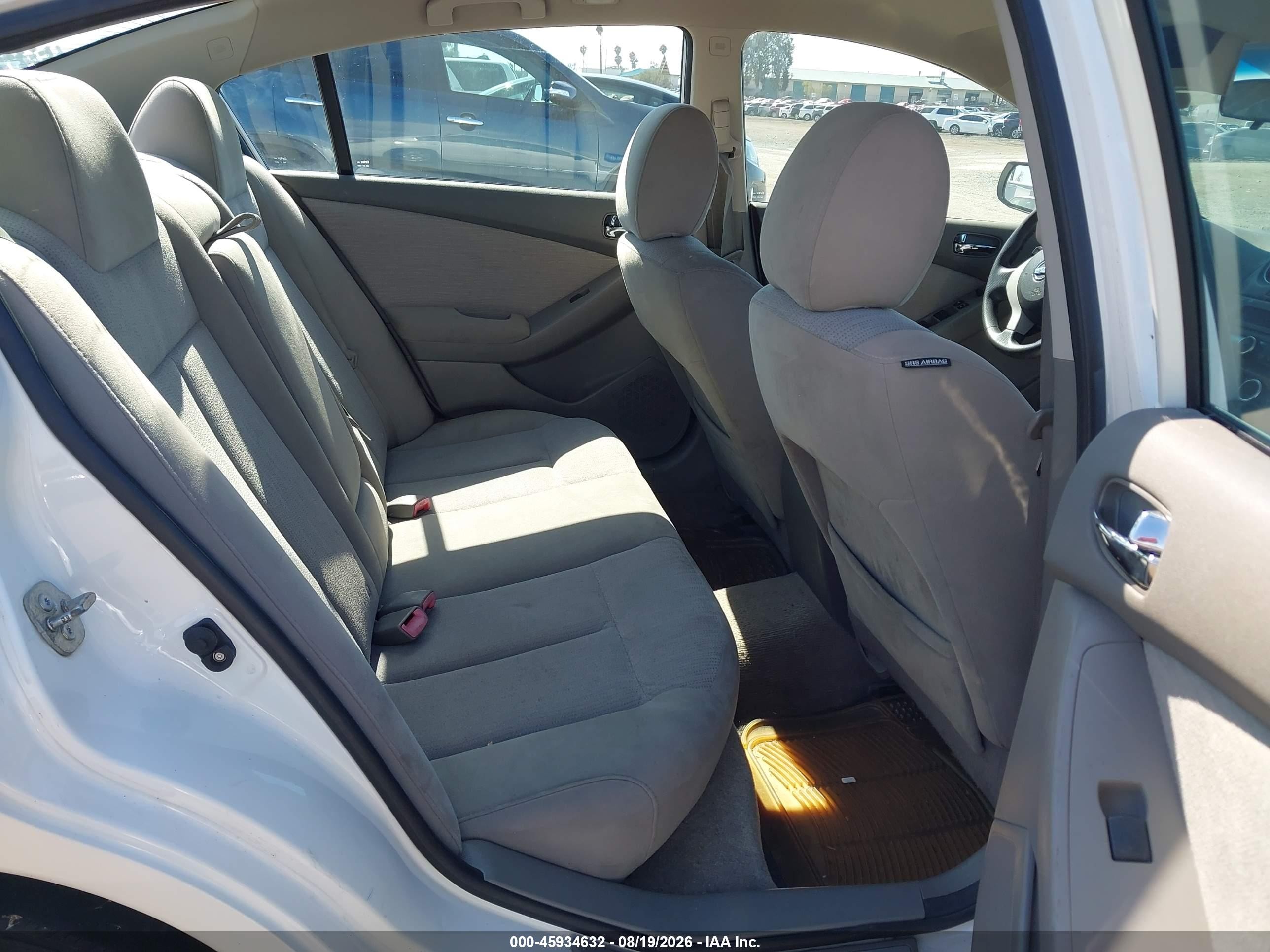 2011 Nissan Altima 2.5 S White vin: 1N4AL2AP2BN505844