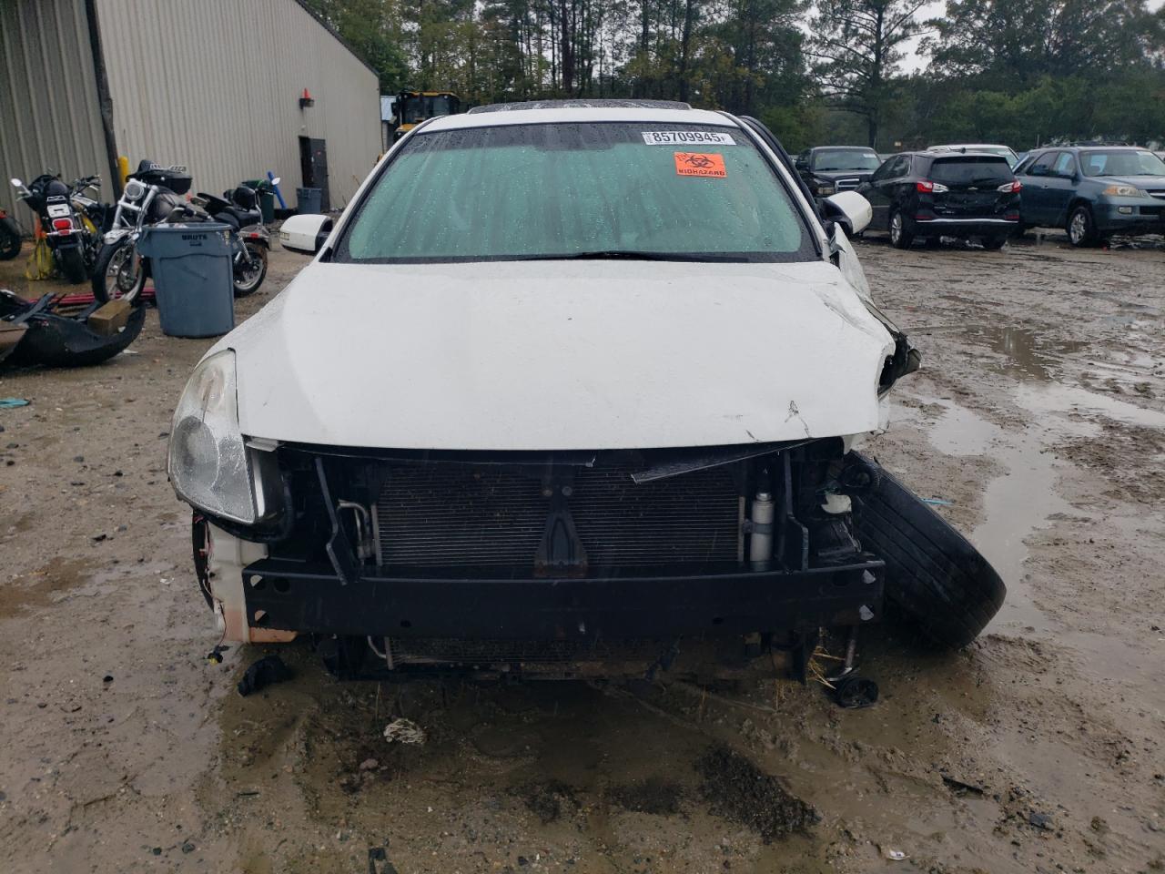 2011 Nissan Altima Base Белый vin: 1N4AL2AP2BN509036