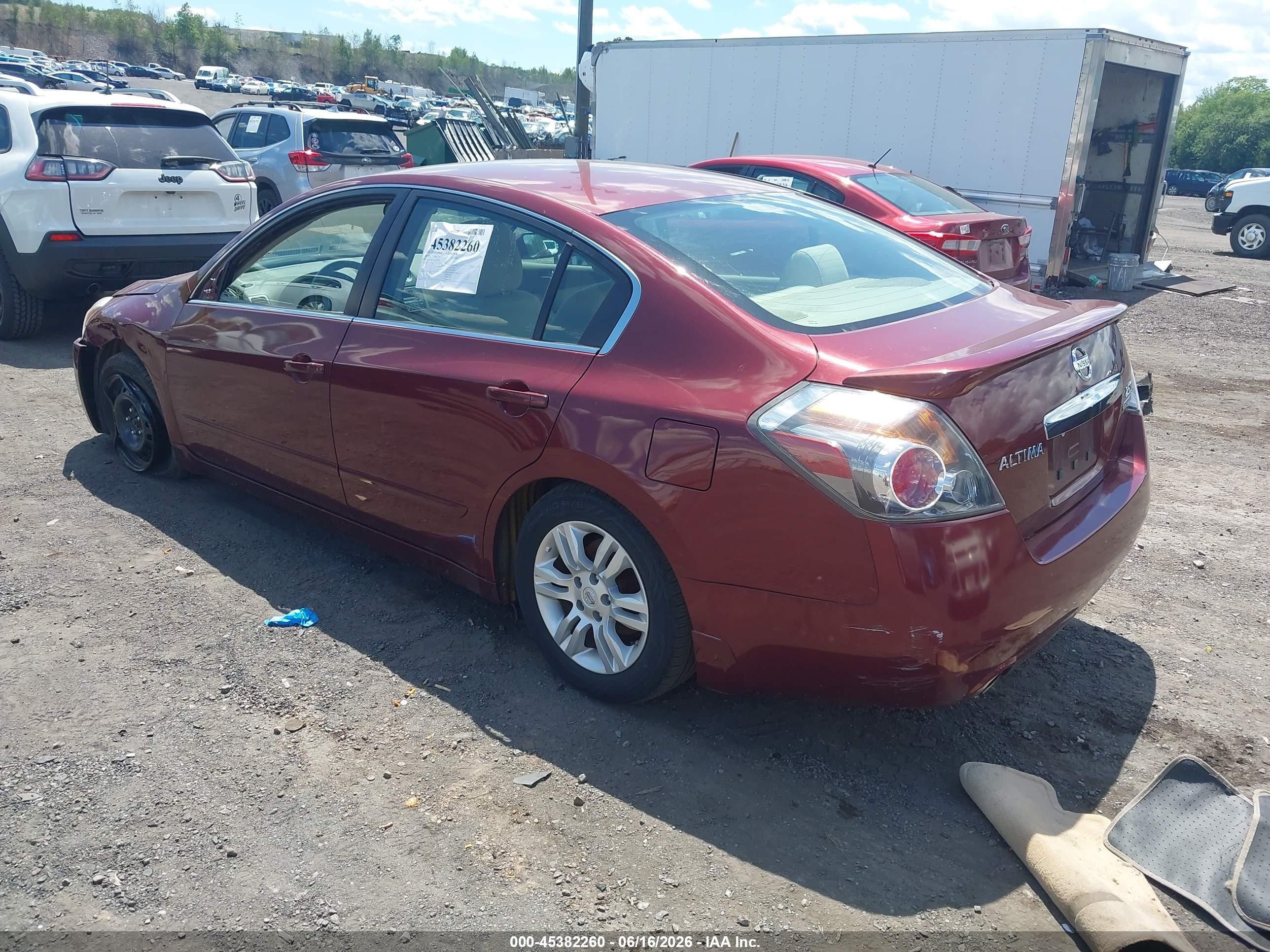 2011 Nissan Altima 2.5 S Red vin: 1N4AL2AP2BN510512