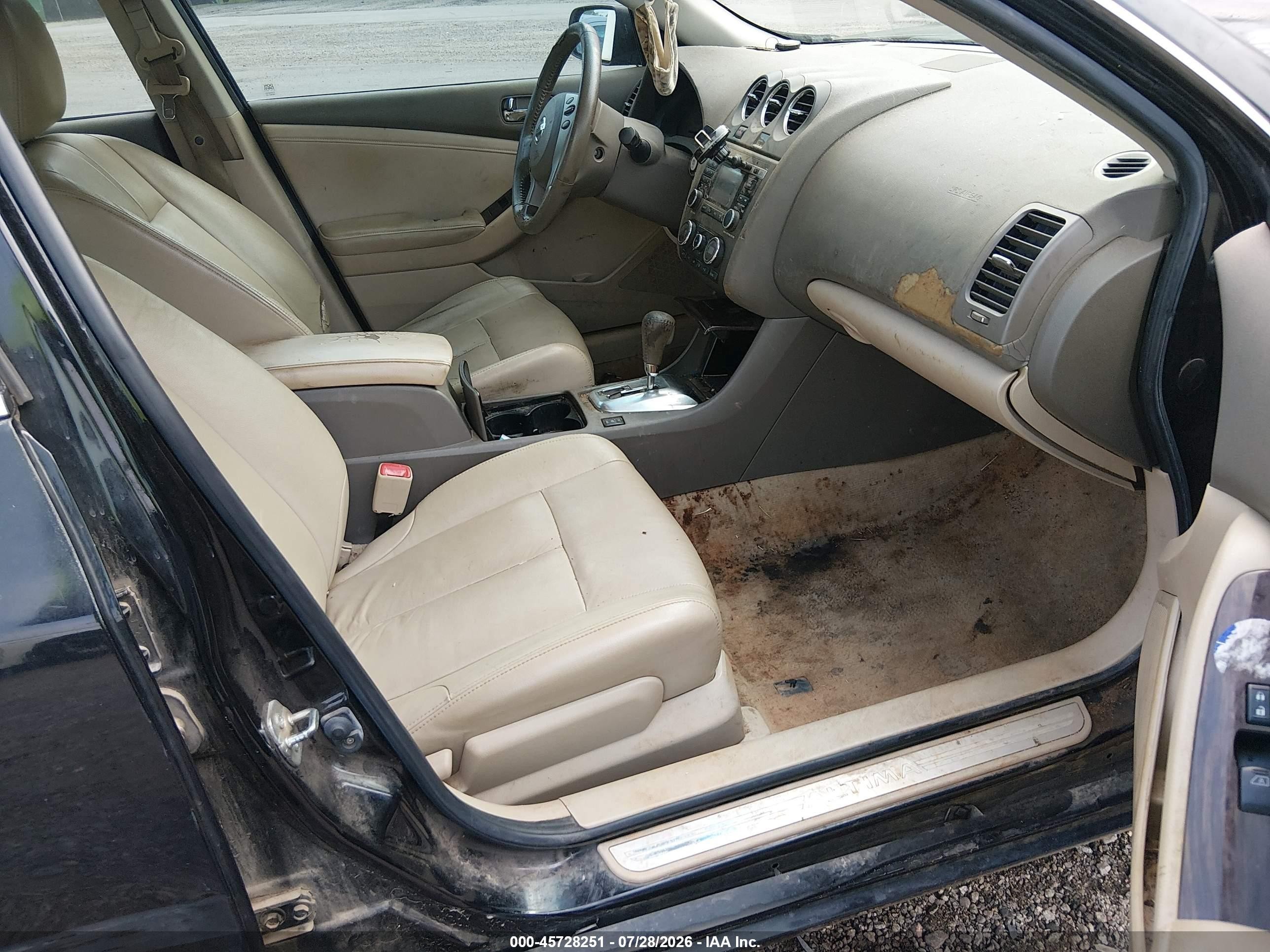 2011 Nissan Altima 2.5 S Черный vin: 1N4AL2AP2BN516942