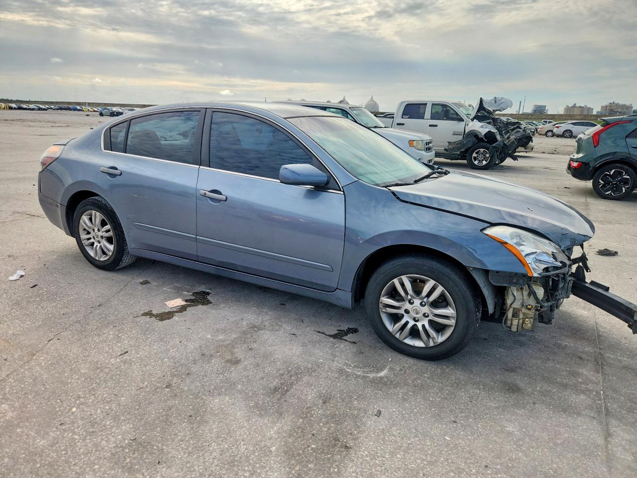 2012 Nissan Altima 2.5 Blue vin: 1N4AL2AP2CC197717