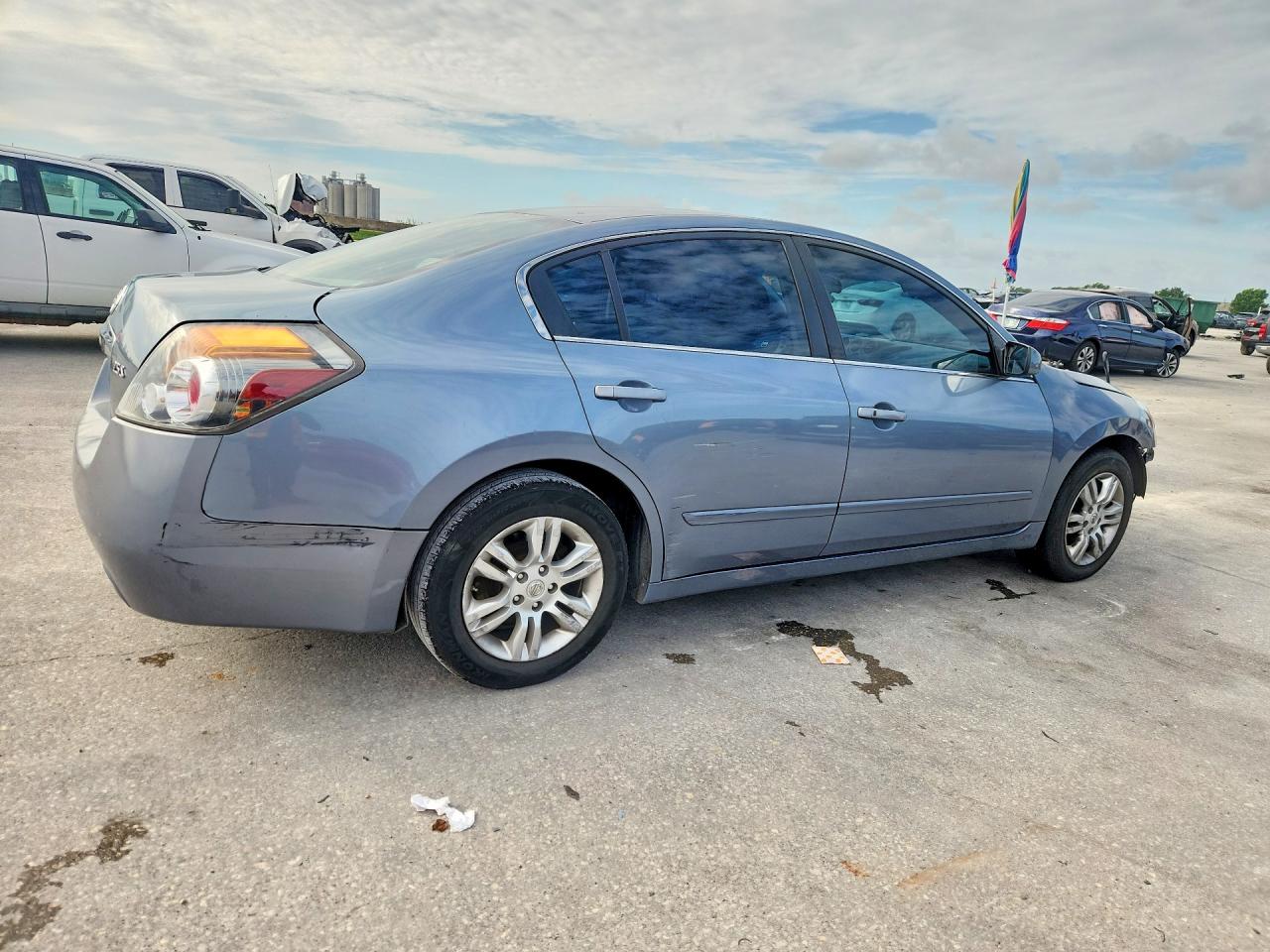 2012 Nissan Altima 2.5 Blue vin: 1N4AL2AP2CC197717