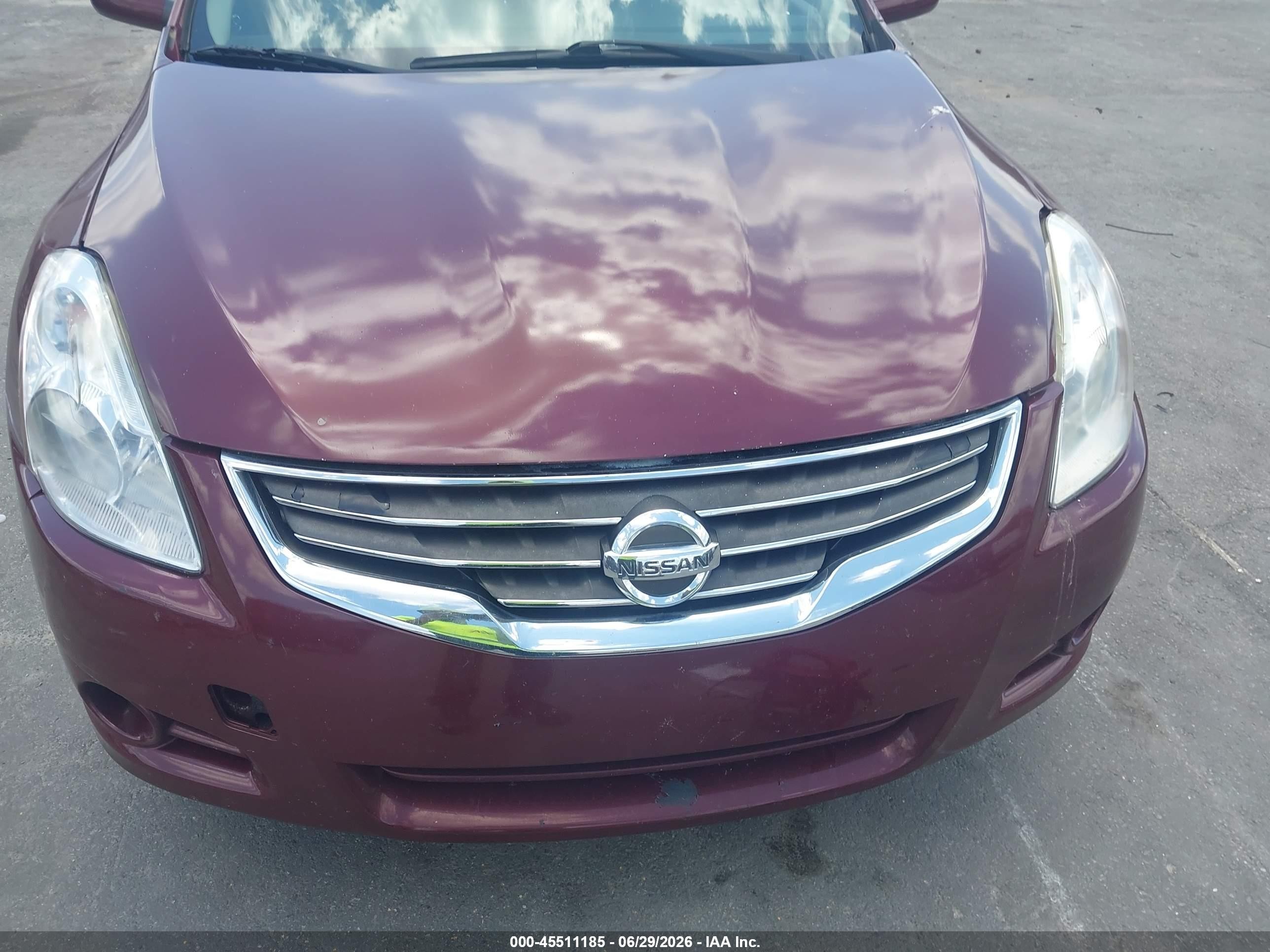 2012 Nissan Altima 2.5 S Burgundy vin: 1N4AL2AP2CC206433