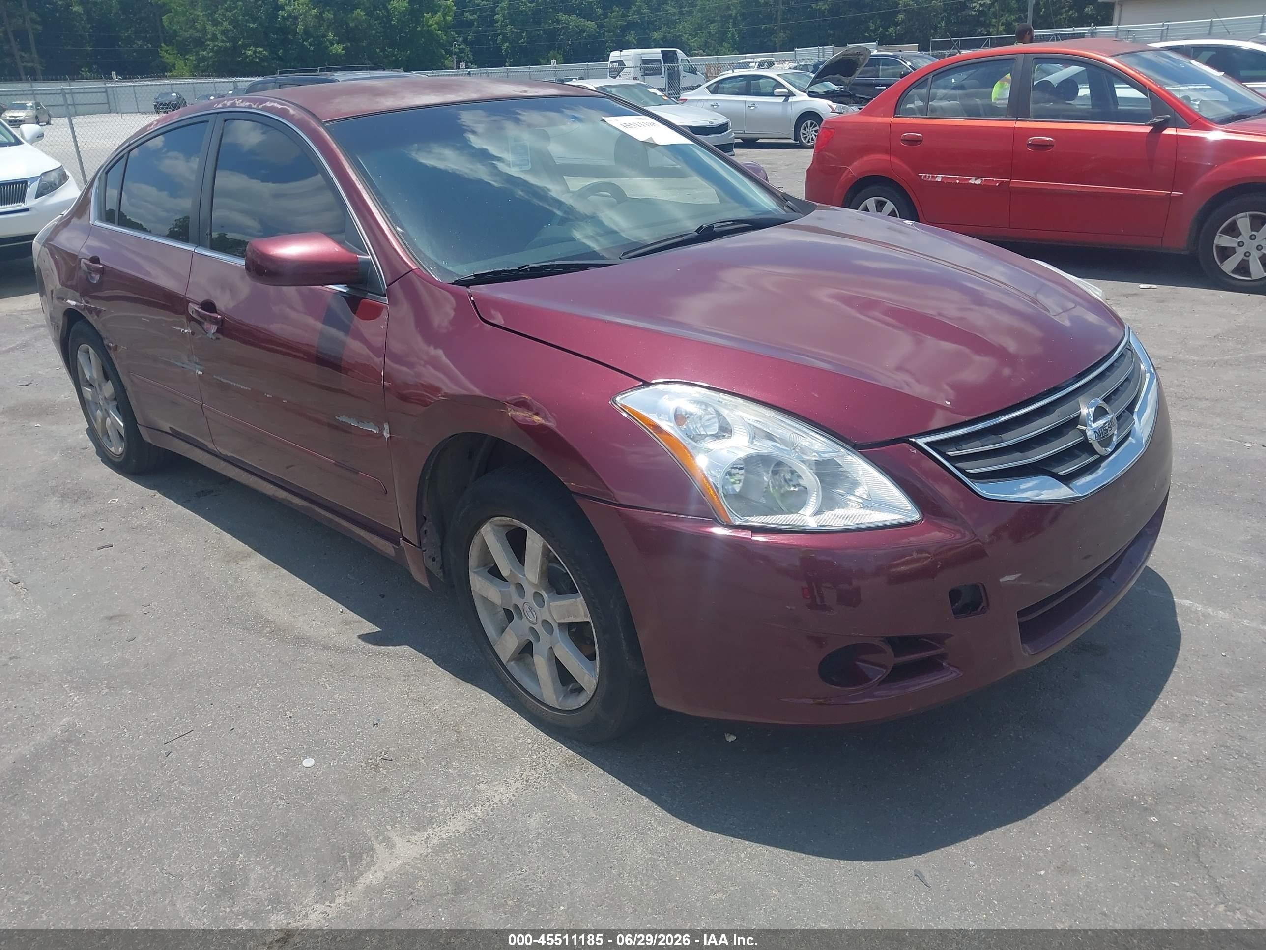 2012 Nissan Altima 2.5 S Burgundy vin: 1N4AL2AP2CC206433