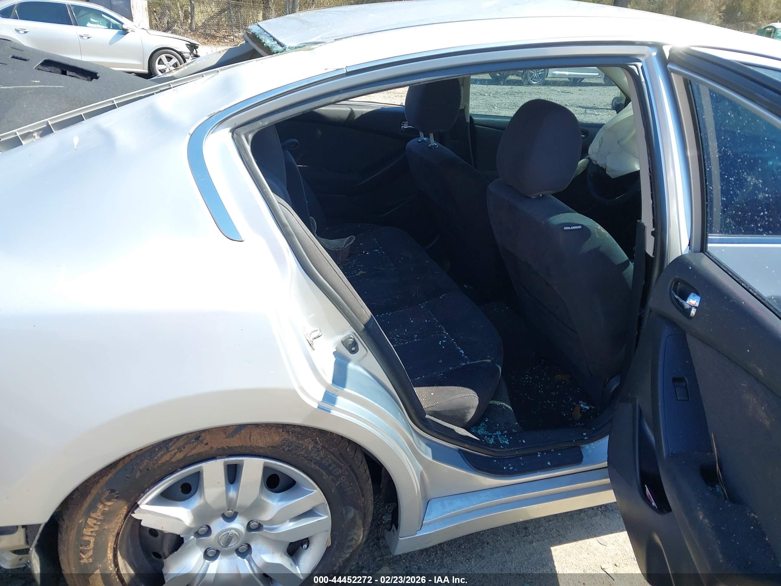2012 Nissan Altima 2.5 S Серый vin: 1N4AL2AP2CC228156