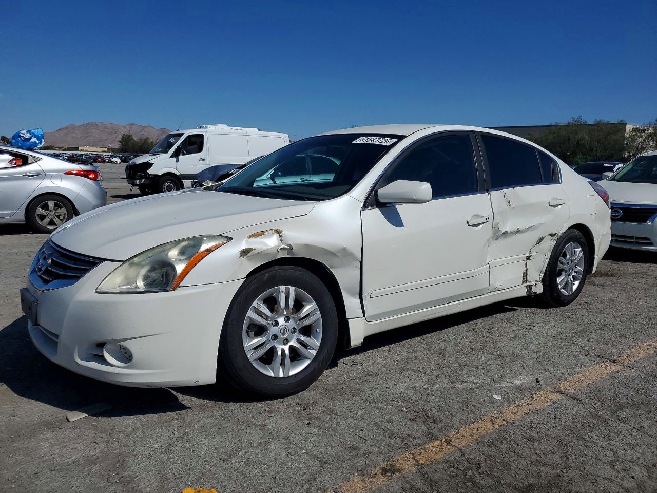 2012 Nissan Altima Белый vin: 1N4AL2AP2CN411979