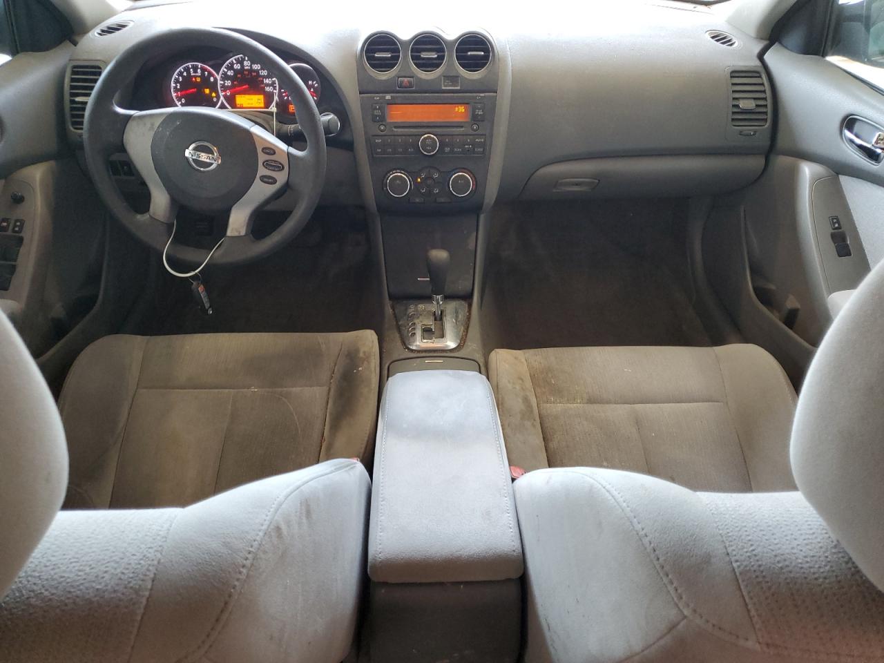 2012 Nissan Altima 2.5 Black vin: 1N4AL2AP2CN493373 Damage: Right Front Seat Cushion, Stained, Permanent