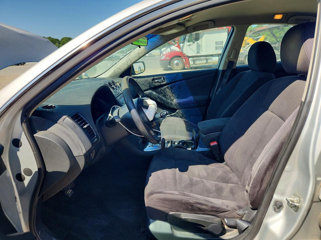 2012 Nissan Altima 2.5 Silver vin: 1N4AL2AP2CN502217