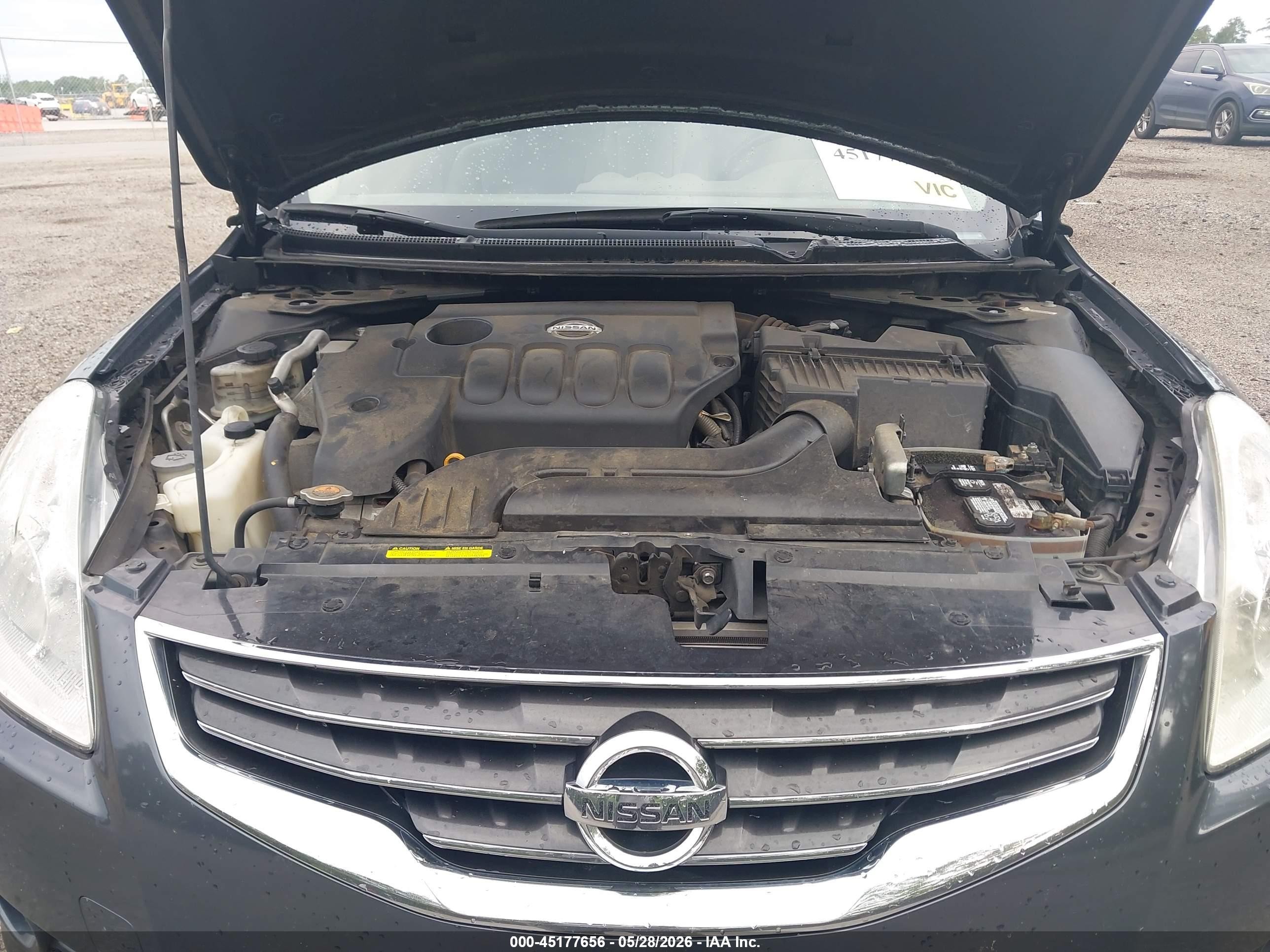 2012 Nissan Altima 2.5 S Серый vin: 1N4AL2AP2CN508678