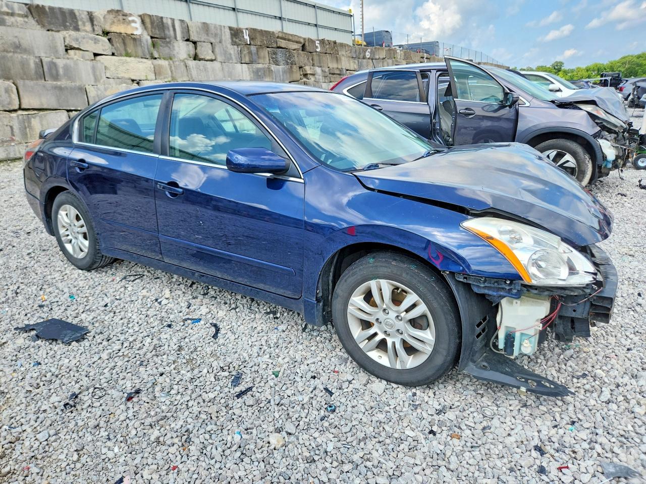 2012 Nissan Altima 2.5 Blue vin: 1N4AL2AP2CN521625