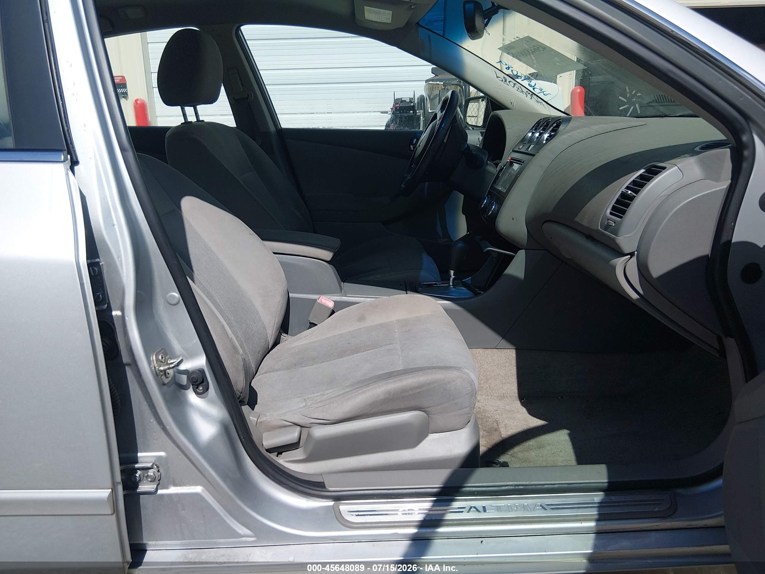 2012 Nissan Altima 2.5 S Gray vin: 1N4AL2AP2CN555449