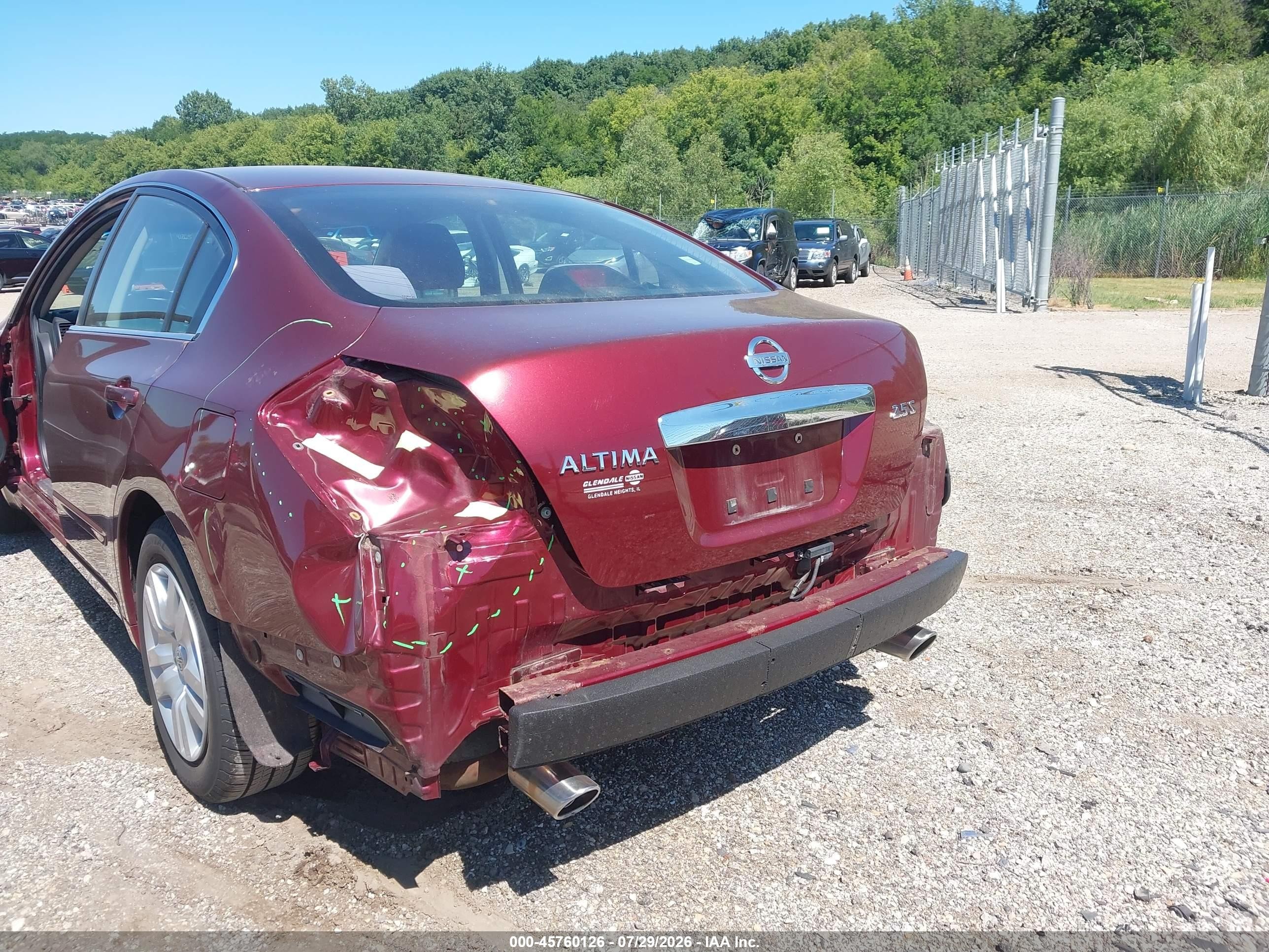 2010 Nissan Altima 2.5 S Red vin: 1N4AL2AP3AC112431