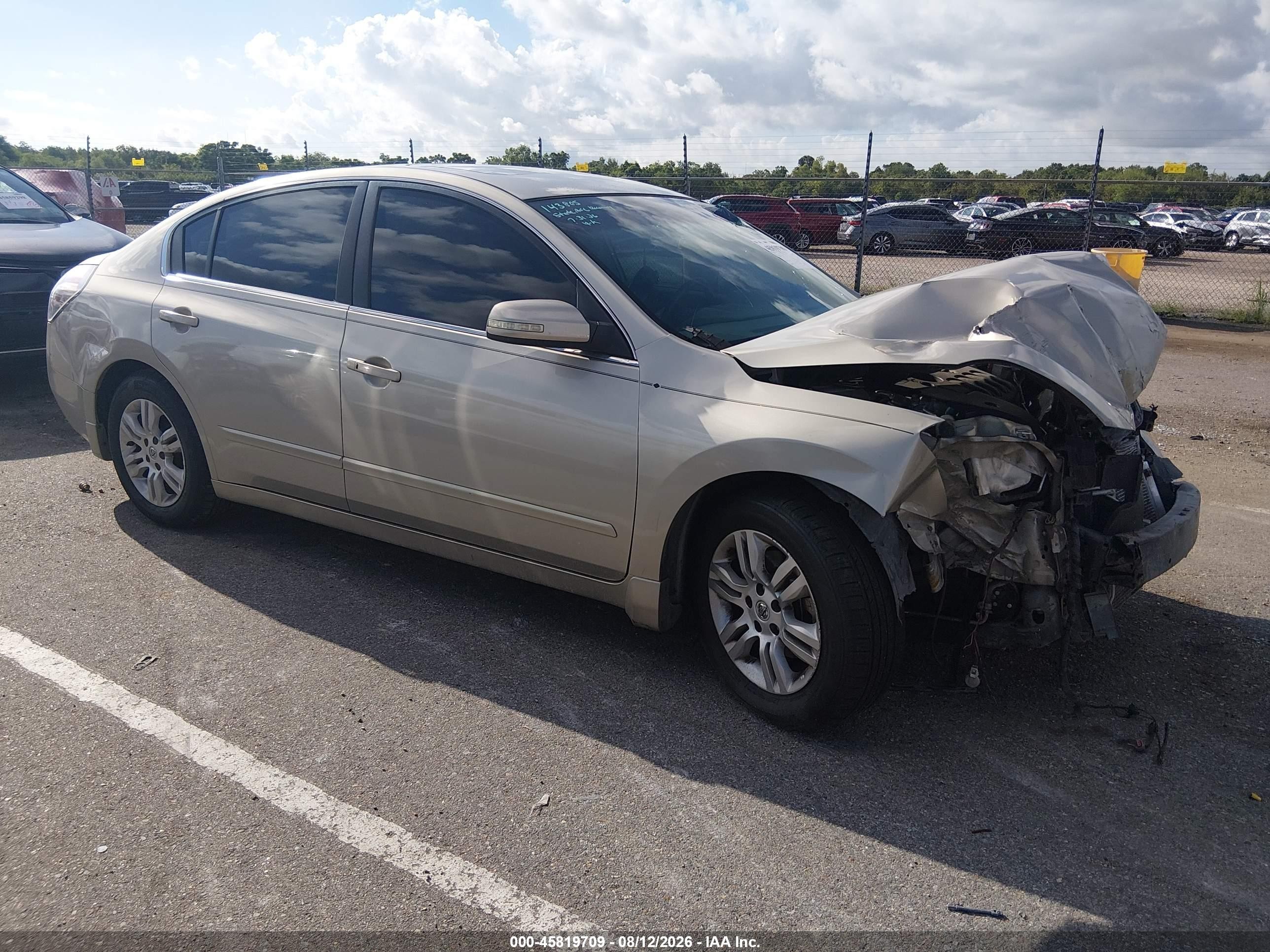2010 Nissan Altima 2.5 S Gold vin: 1N4AL2AP3AC150984