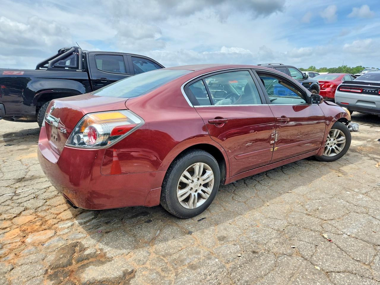2010 Nissan Altima 2.5 Maroon vin: 1N4AL2AP3AC180177