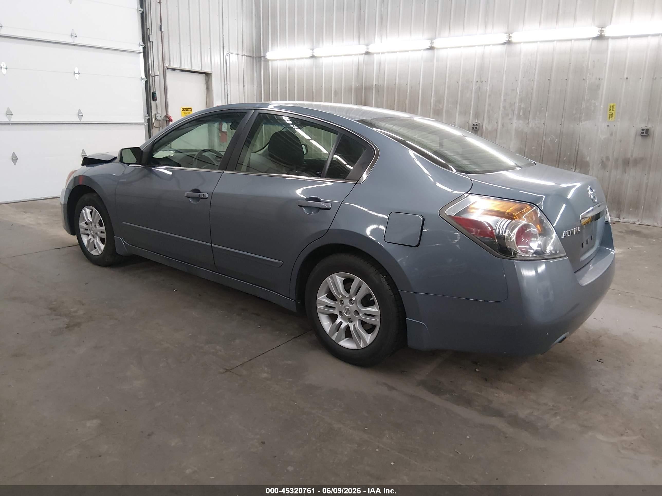 2010 Nissan Altima 2.5 S Light Blue vin: 1N4AL2AP3AN405668
