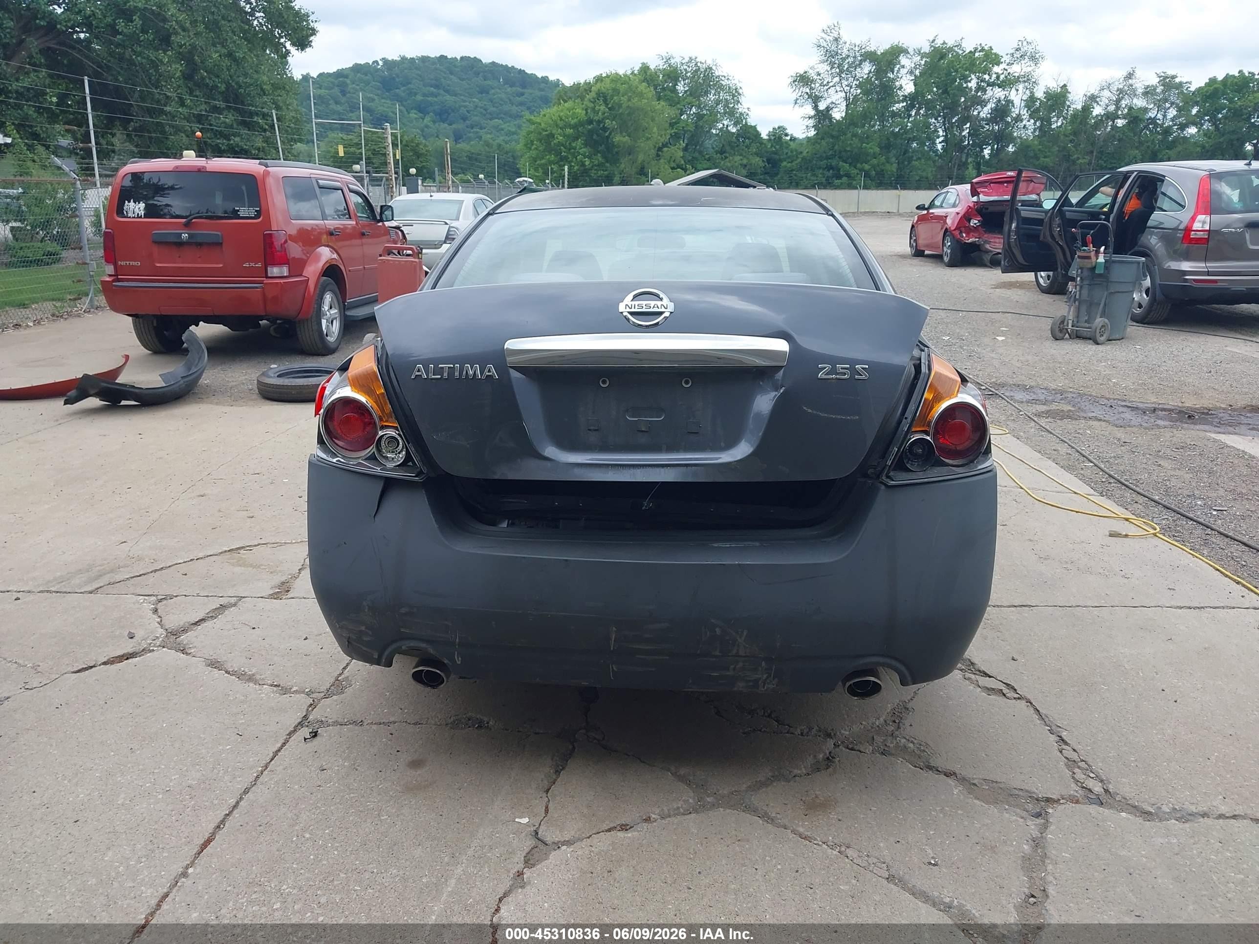 2010 Nissan Altima 2.5 S Gray vin: 1N4AL2AP3AN411048