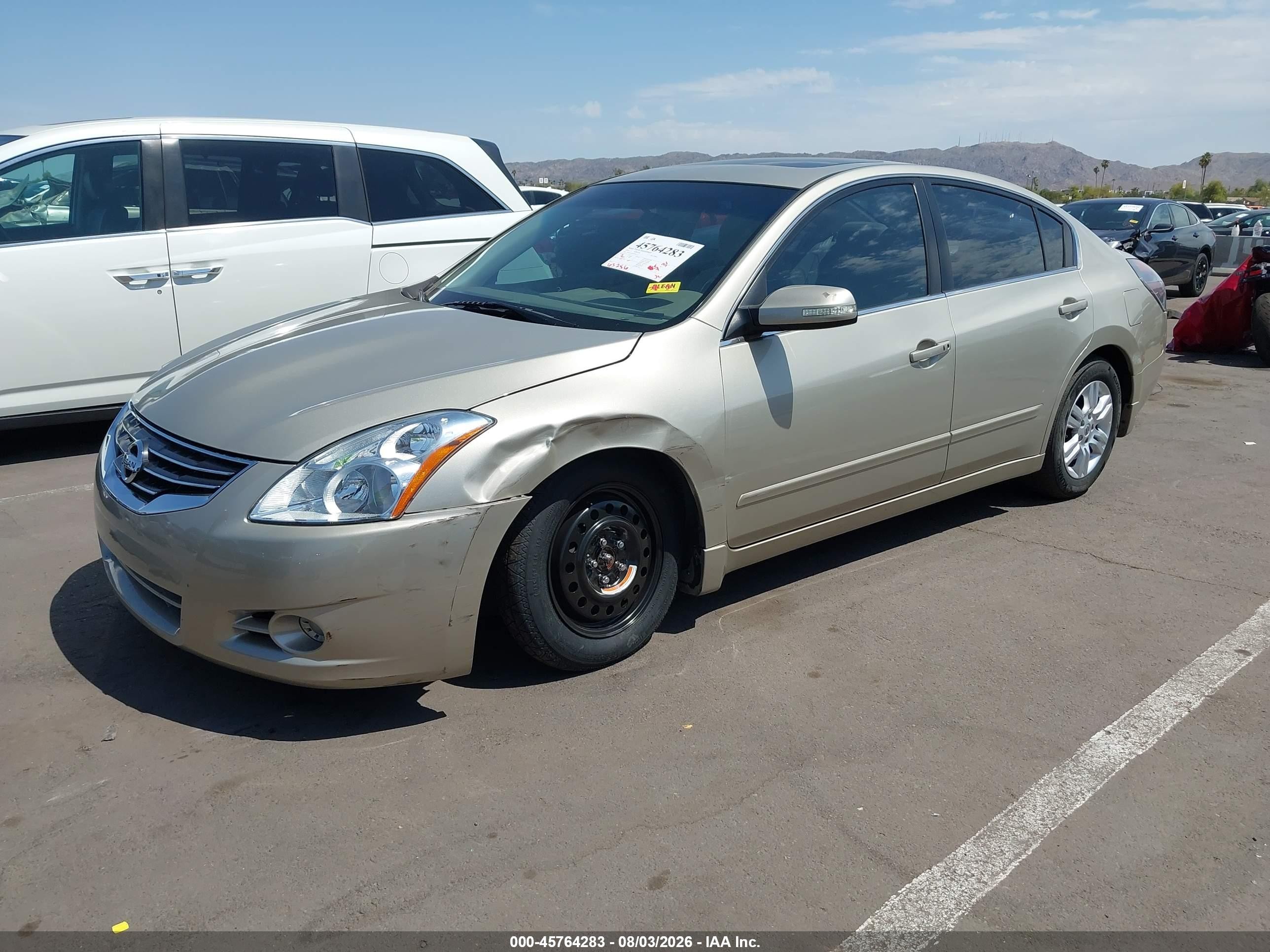 2010 Nissan Altima 2.5 S Beige vin: 1N4AL2AP3AN411213
