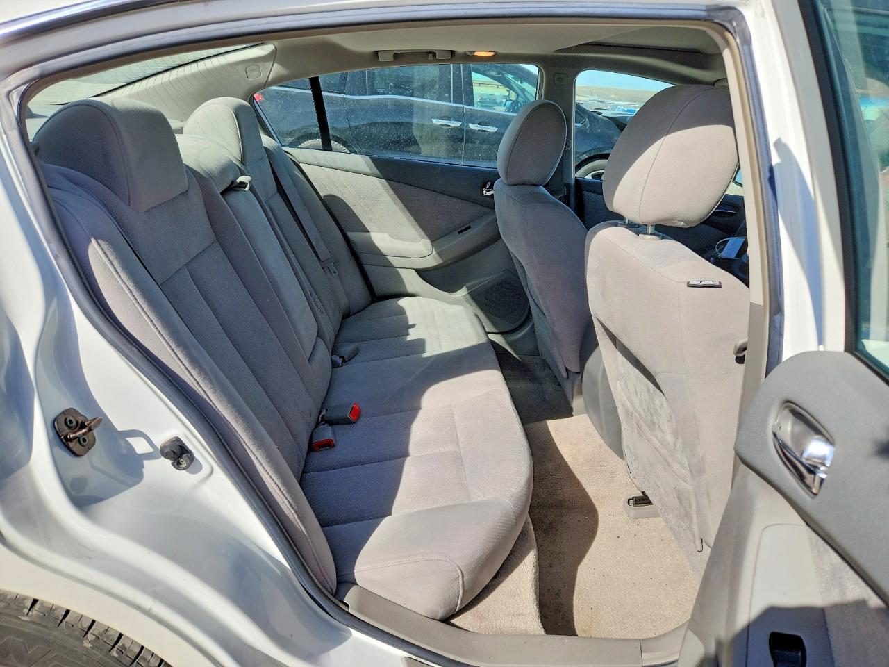 2010 Nissan Altima 2.5 White vin: 1N4AL2AP3AN419568