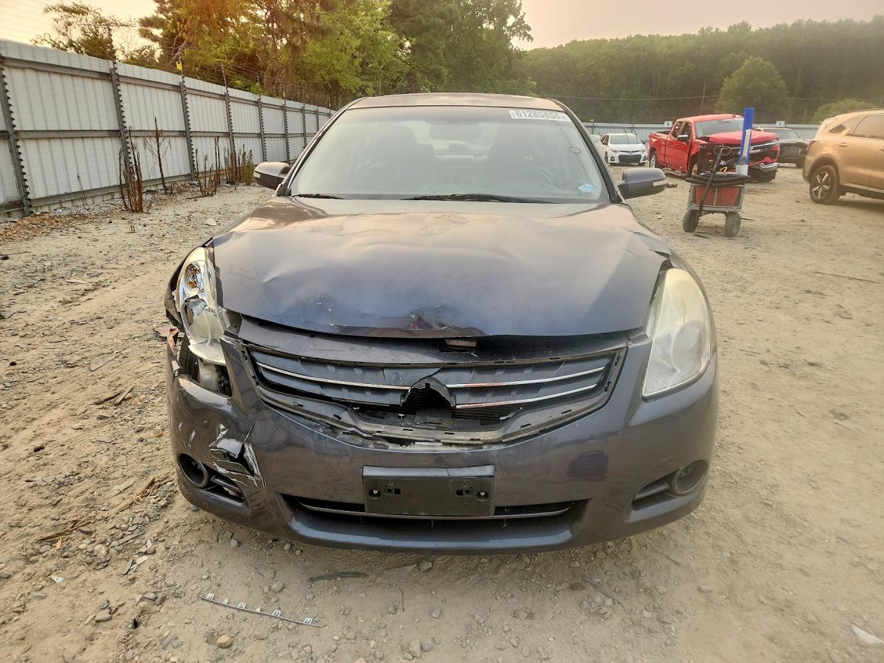 2010 Nissan Altima 2.5 Серый vin: 1N4AL2AP3AN420641