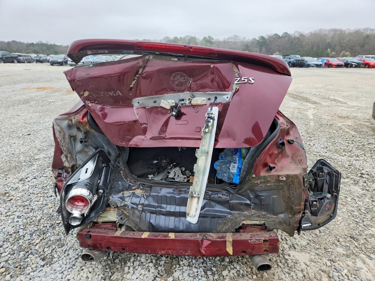 2010 Nissan Altima Base Burgundy vin: 1N4AL2AP3AN428576