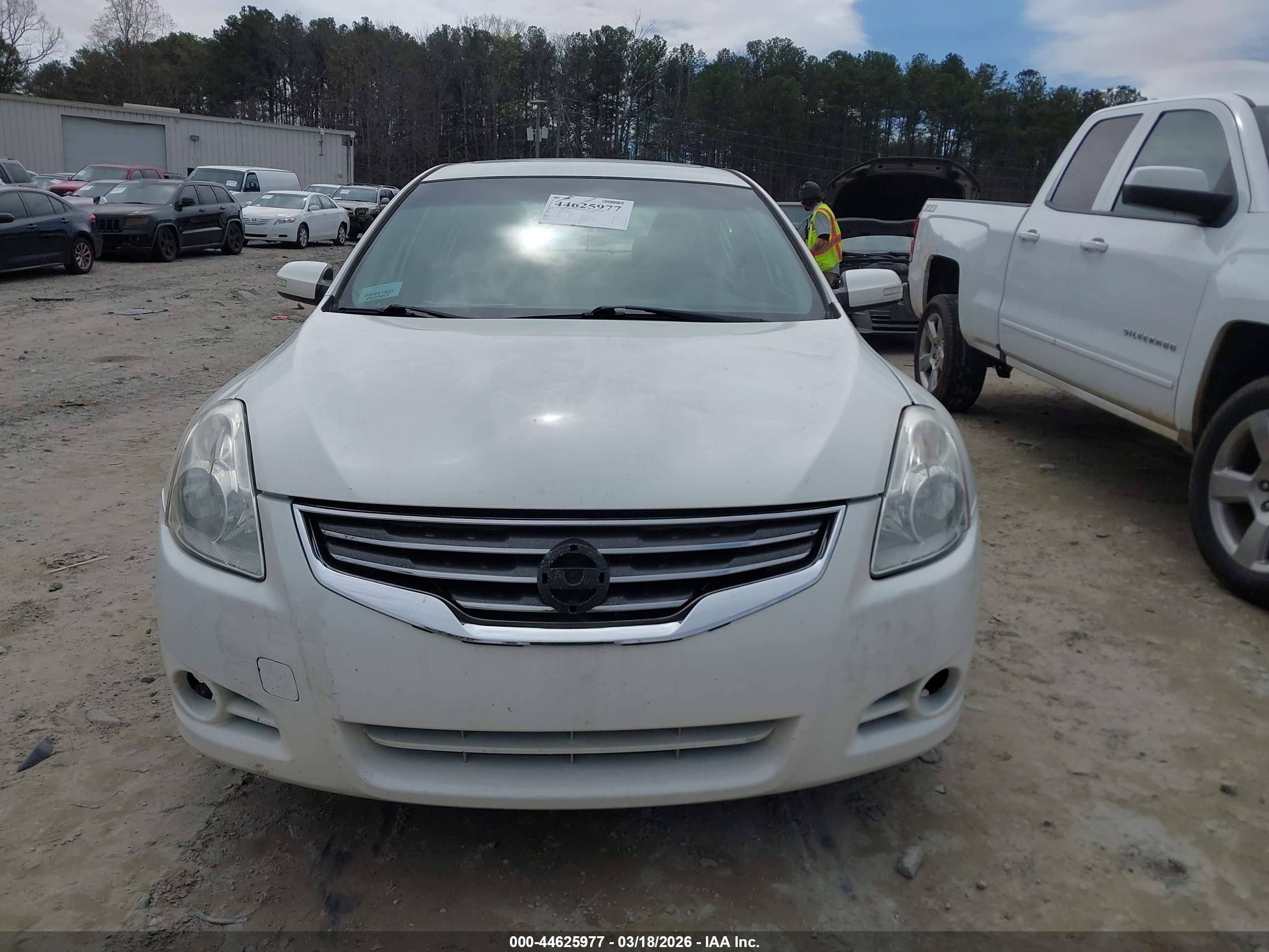 2010 Nissan Altima 2.5 S White vin: 1N4AL2AP3AN446897