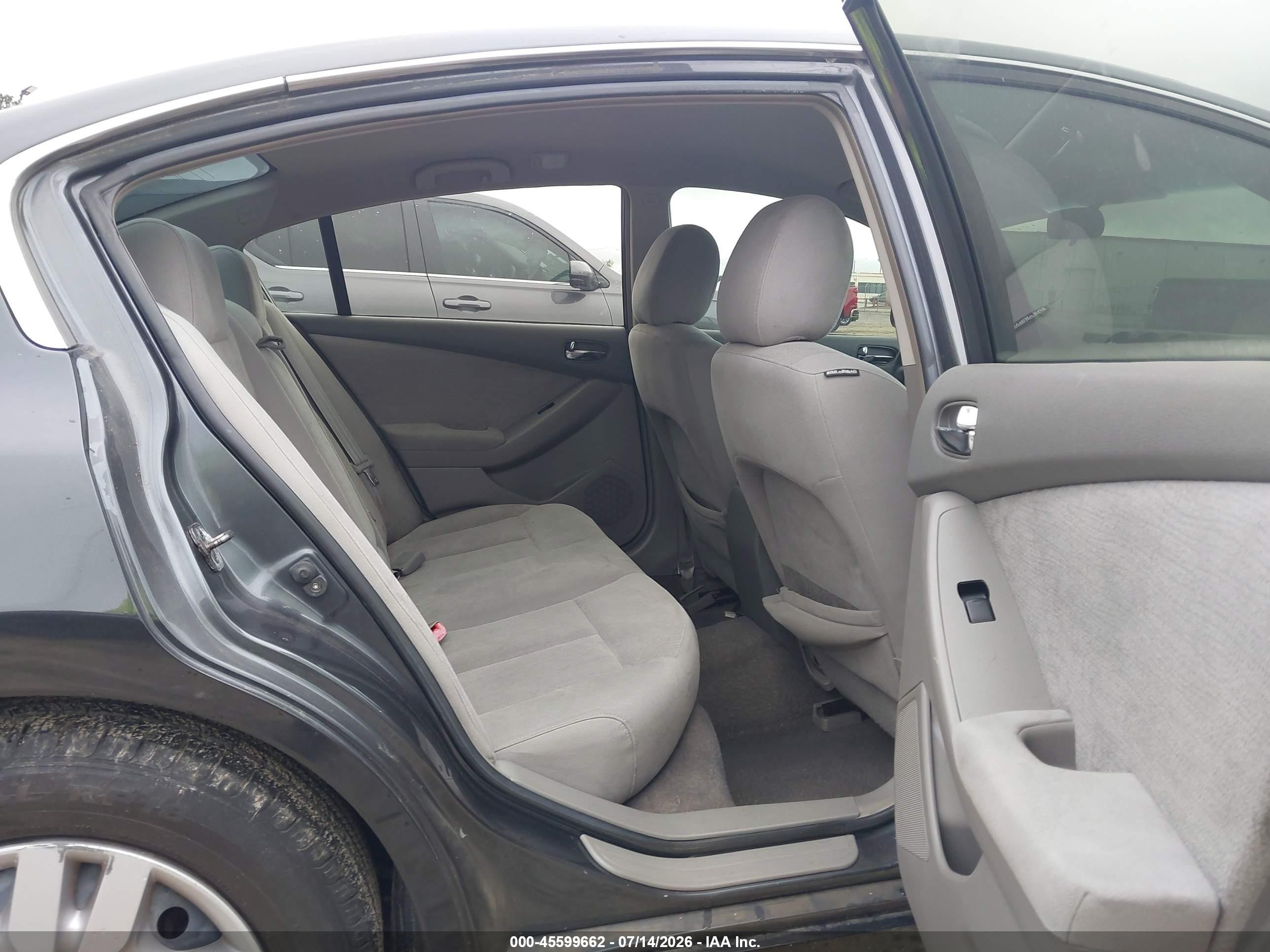 2010 Nissan Altima 2.5 S Gray vin: 1N4AL2AP3AN455146