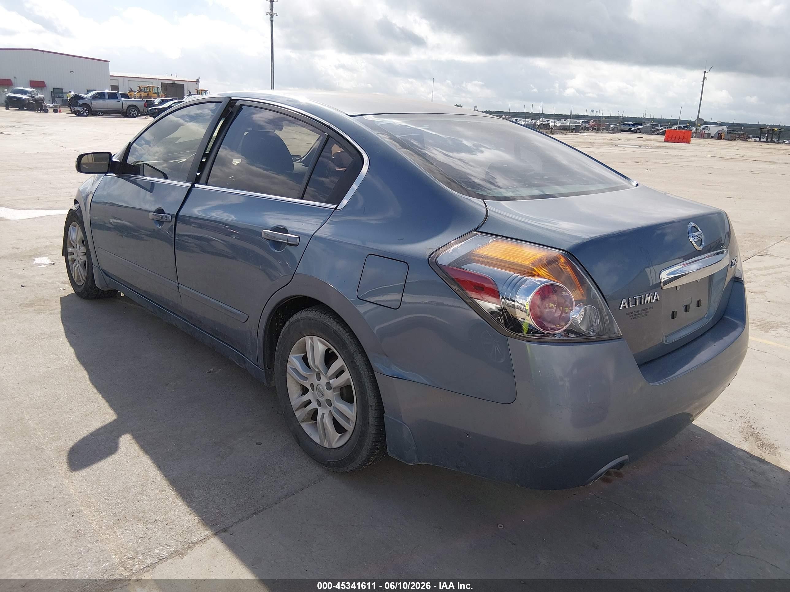 2010 Nissan Altima 2.5 S Pewter vin: 1N4AL2AP3AN465918