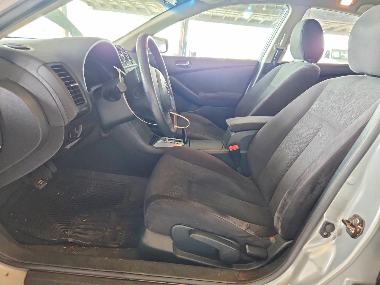 2010 Nissan Altima 2.5 Silver vin: 1N4AL2AP3AN478801