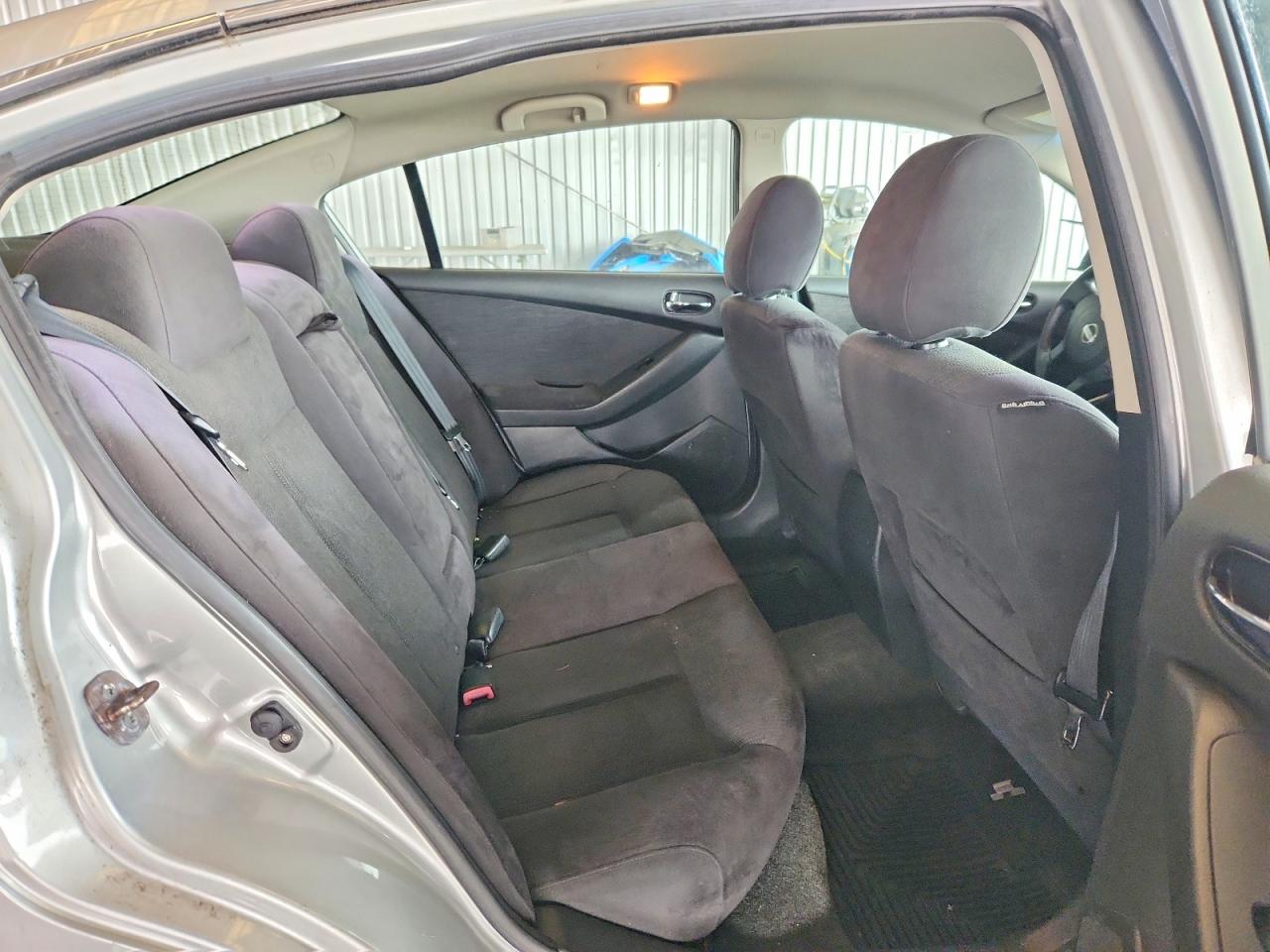 2010 Nissan Altima 2.5 Silver vin: 1N4AL2AP3AN478801