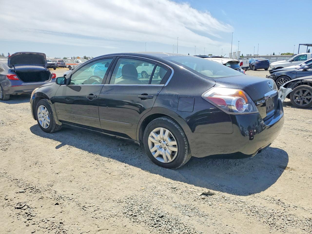 2010 Nissan Altima 2.5 Black vin: 1N4AL2AP3AN485067