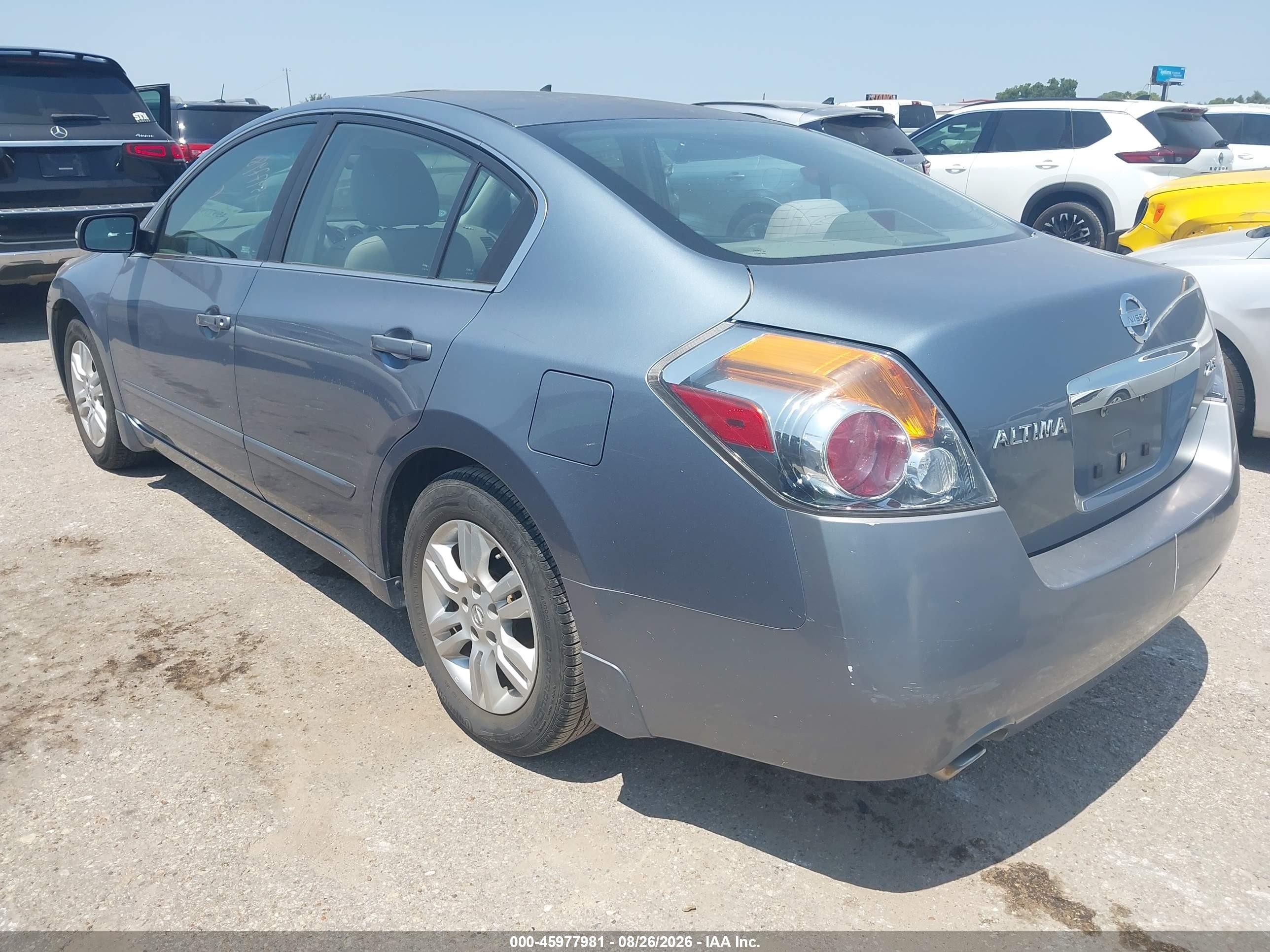 2010 Nissan Altima 2.5 S Blue vin: 1N4AL2AP3AN495470