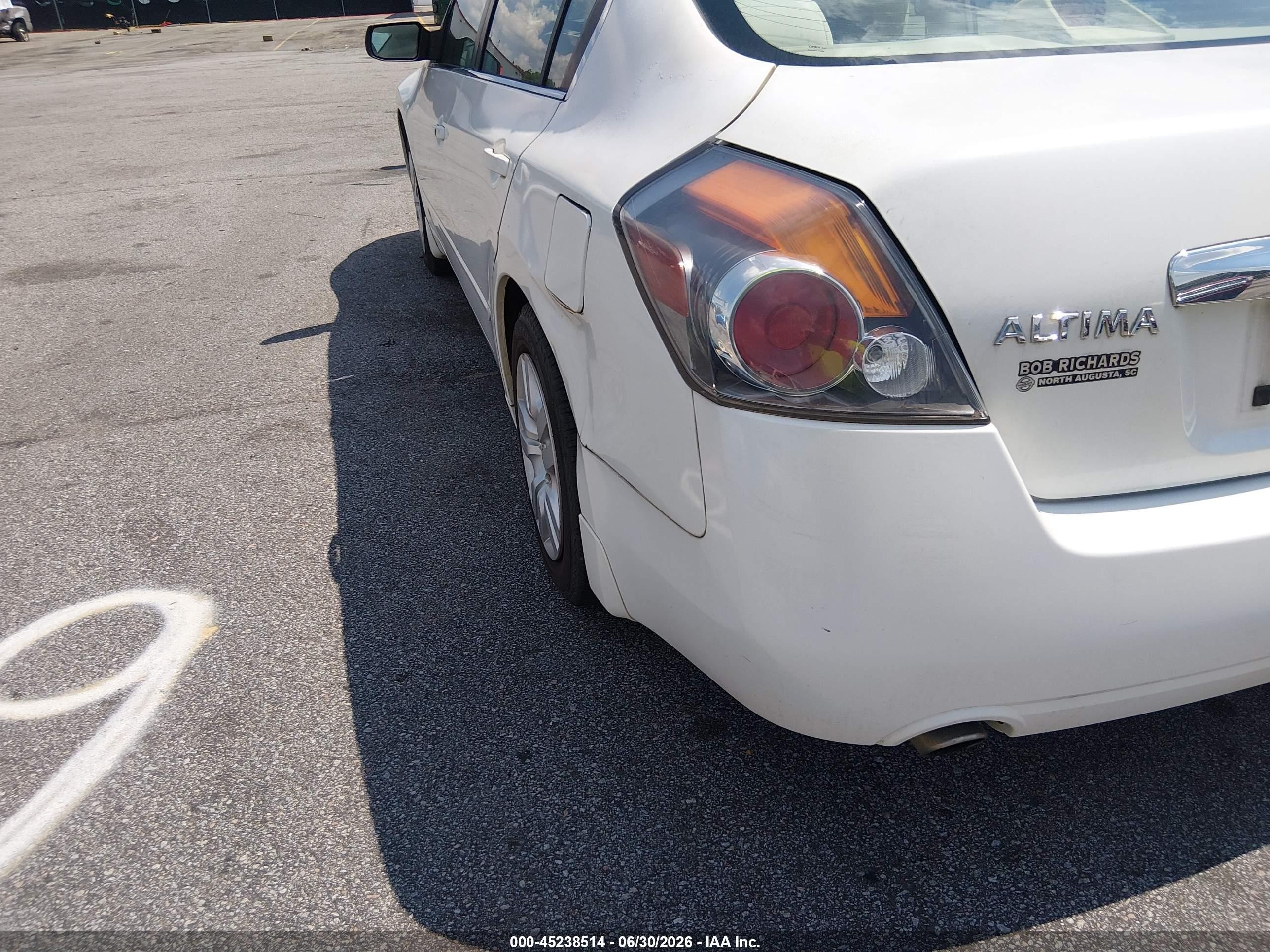 2010 Nissan Altima 2.5 S White vin: 1N4AL2AP3AN504555