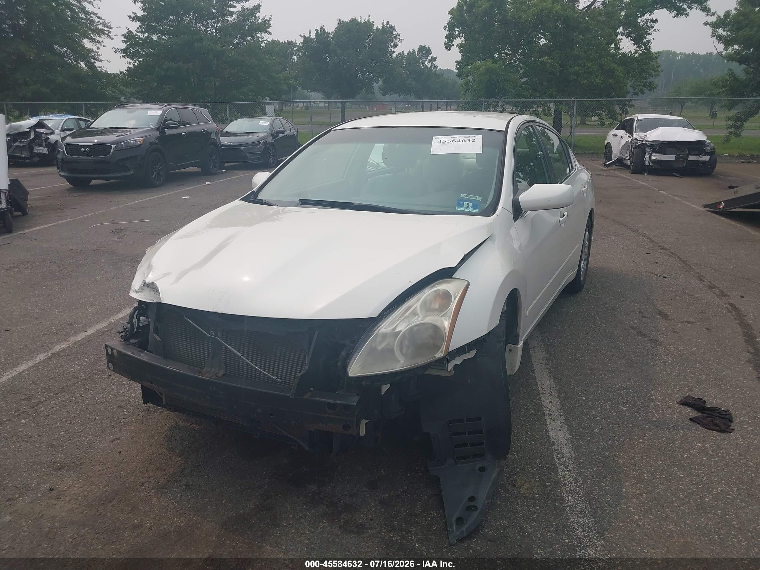 2010 Nissan Altima 2.5 S White vin: 1N4AL2AP3AN517368