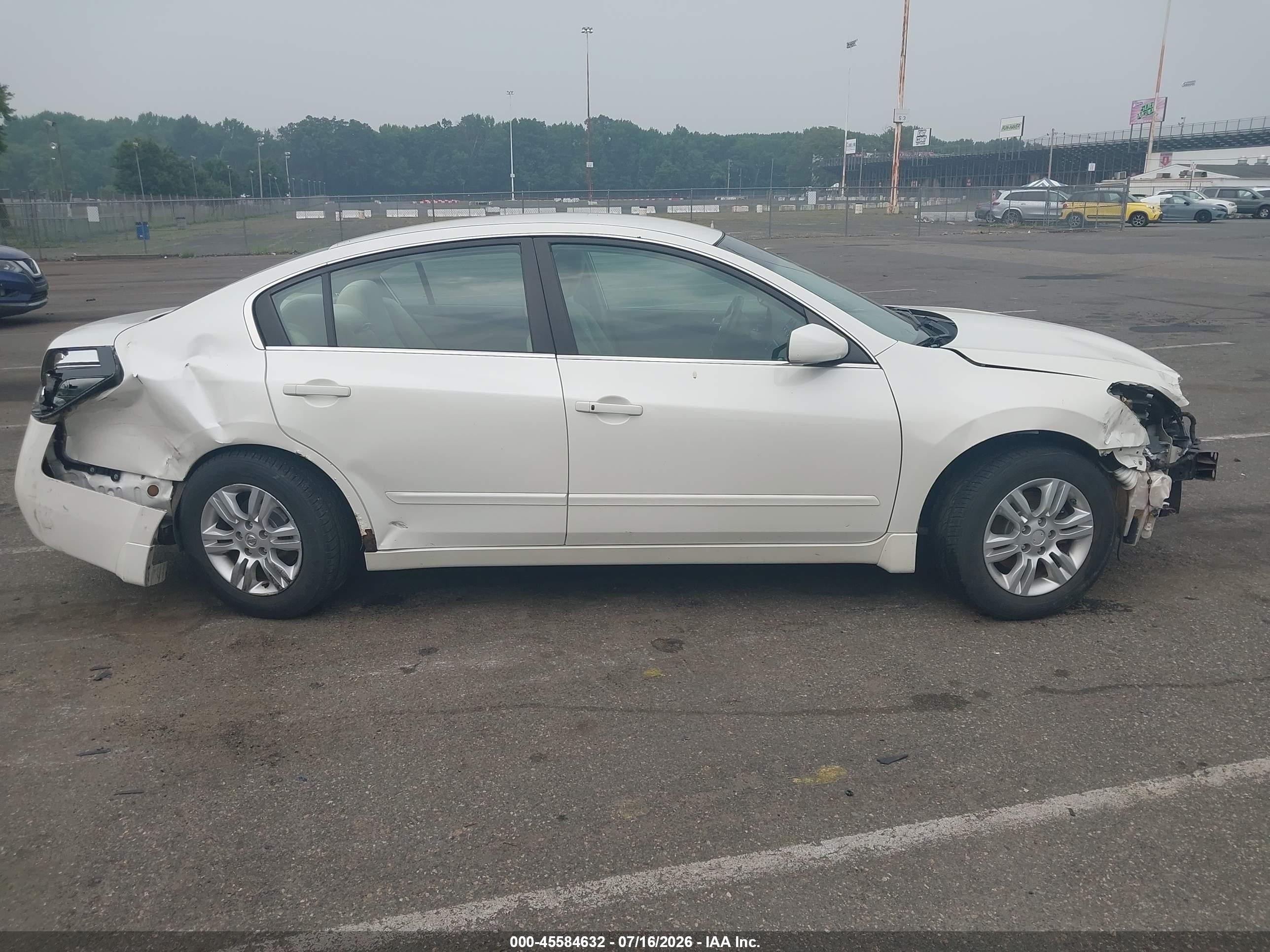 2010 Nissan Altima 2.5 S White vin: 1N4AL2AP3AN517368