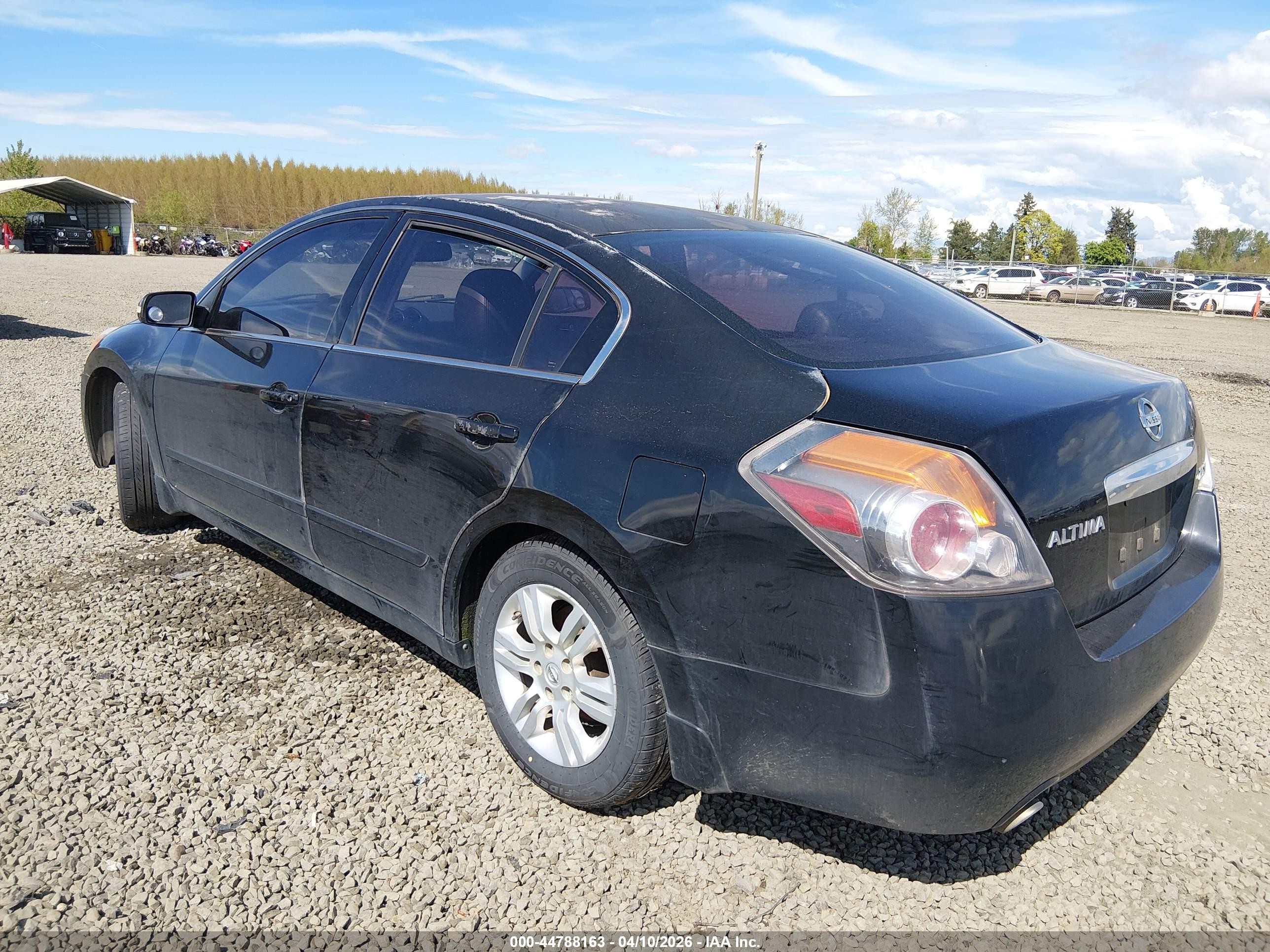 2010 Nissan Altima 2.5 S Черный vin: 1N4AL2AP3AN519654